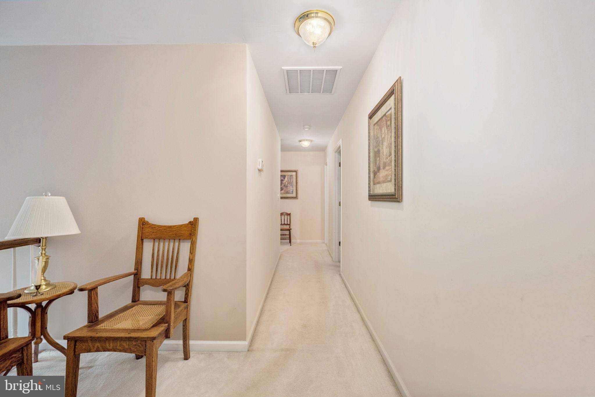 MEADOWLAND - Residential