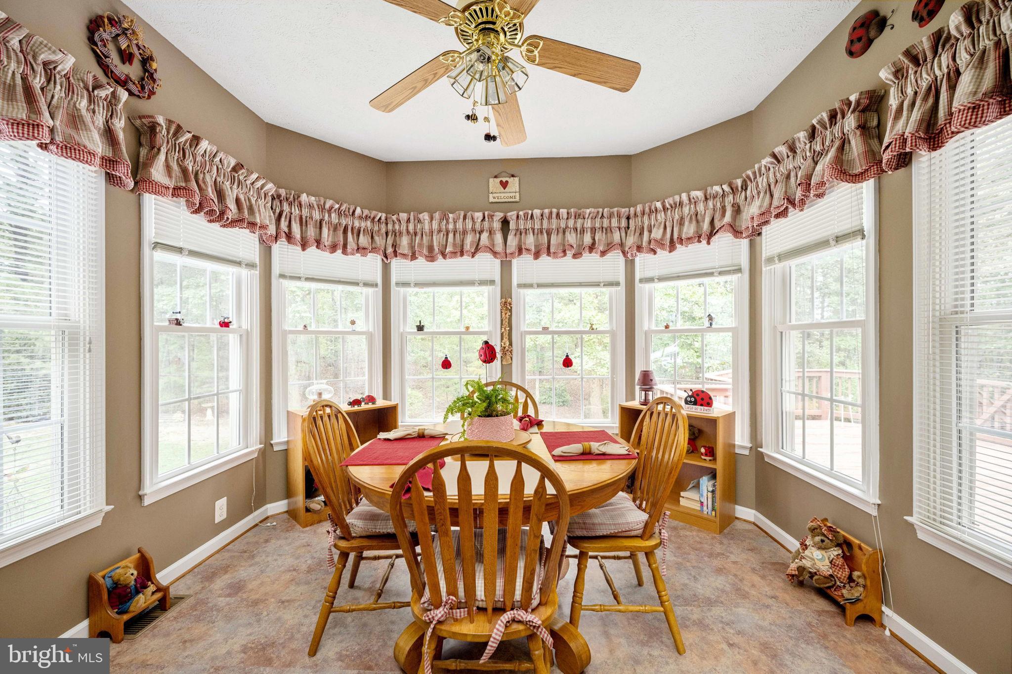 MEADOWLAND - Residential