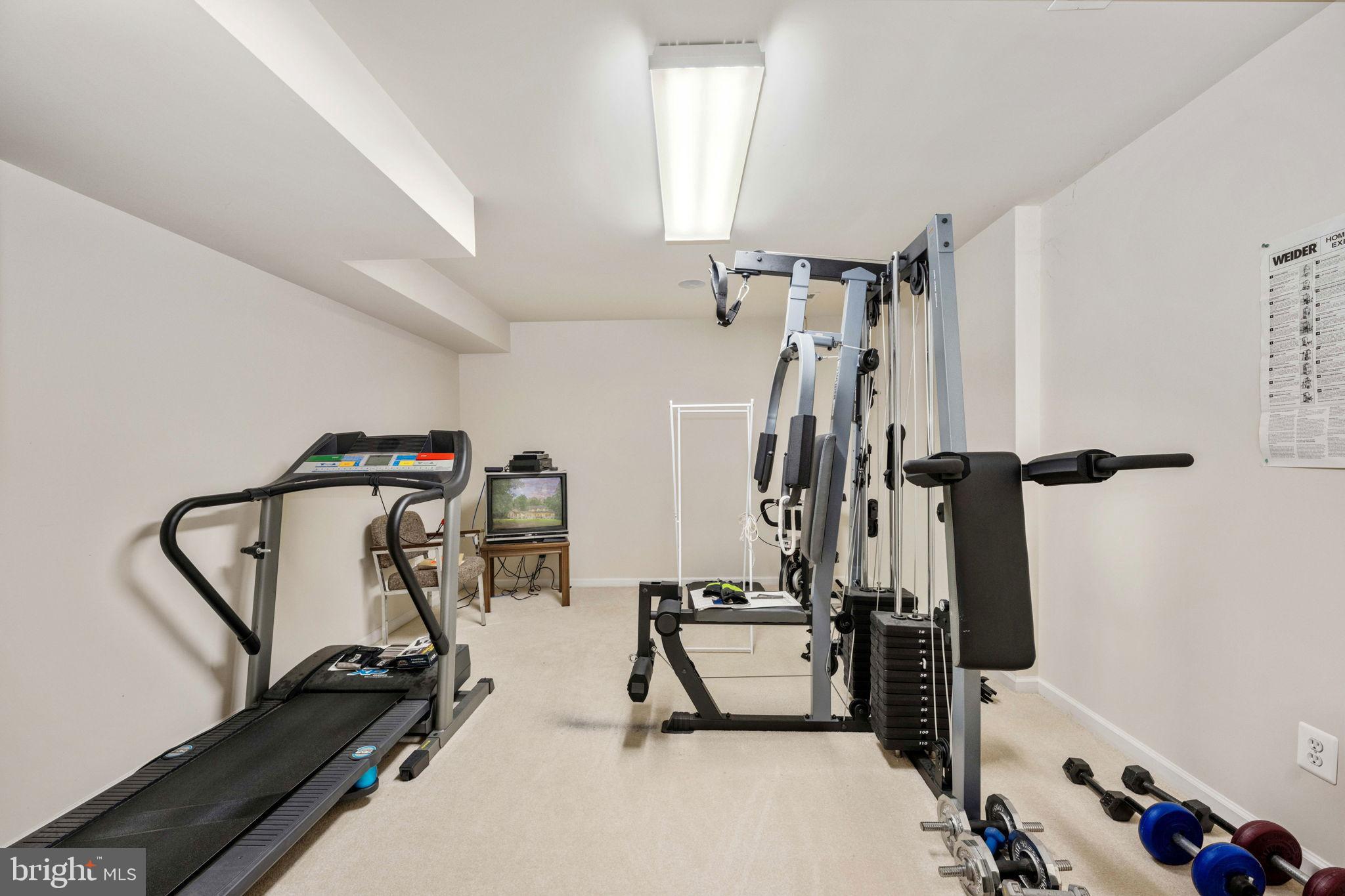 MEADOWLAND - Residential