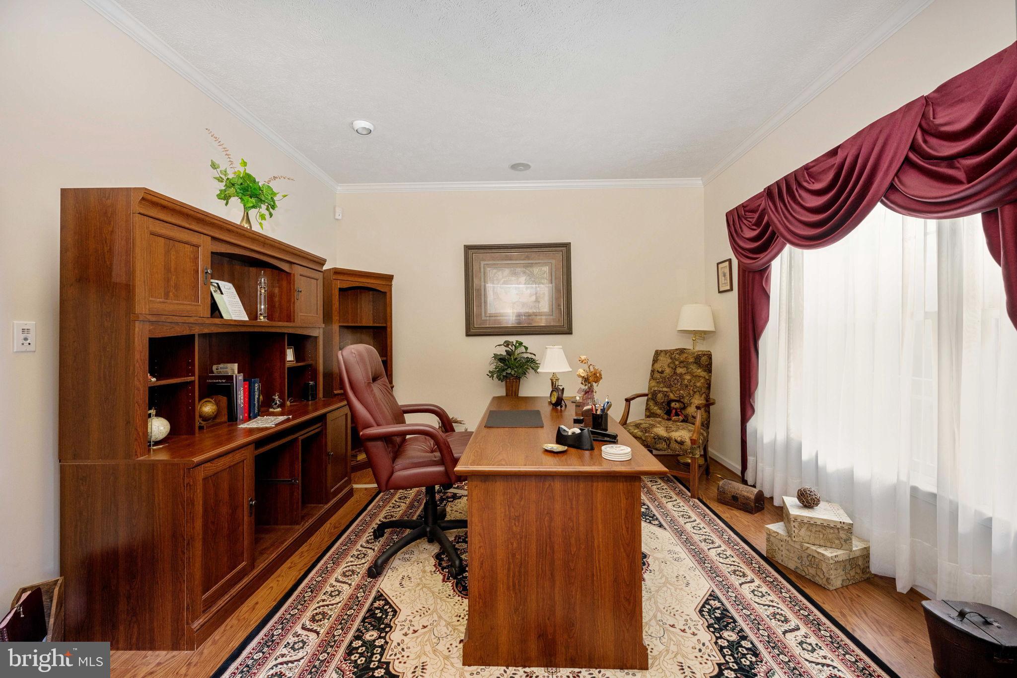 MEADOWLAND - Residential