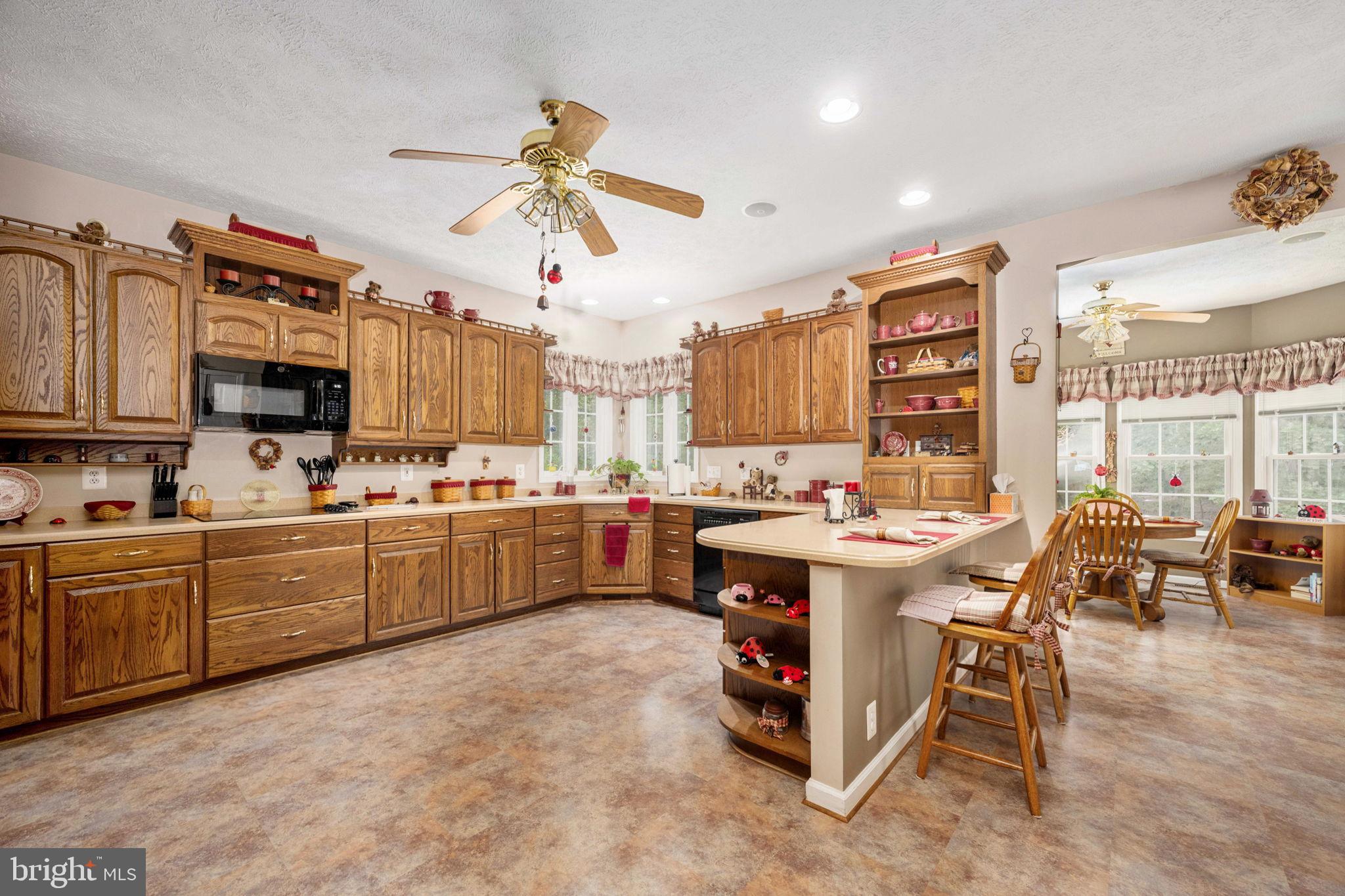 MEADOWLAND - Residential