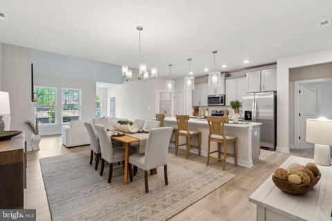 Condo For Sale - 1220 Treviso Bay<br/> James City County, WILLIAMSBURG, VA 23188