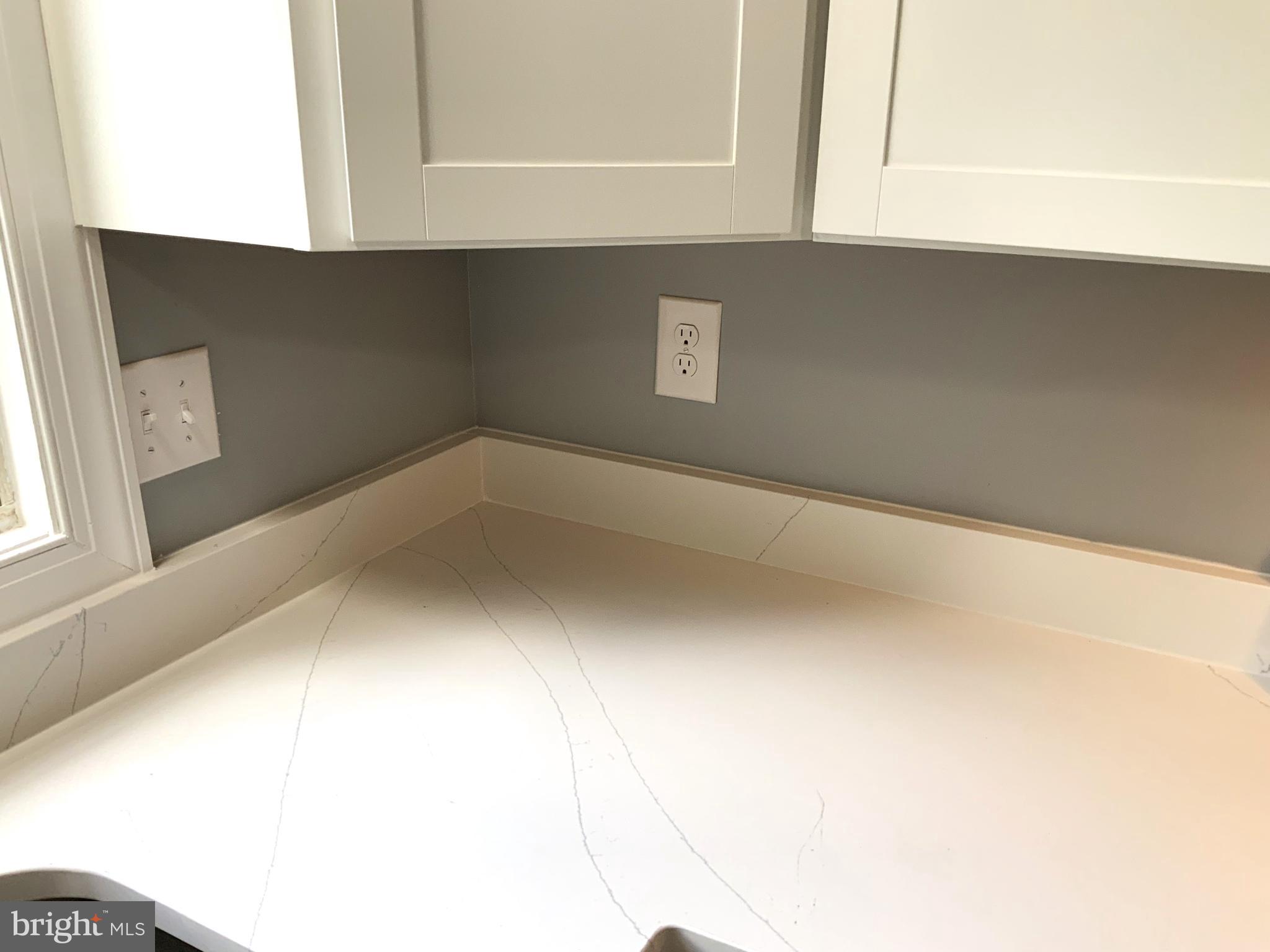 ST CHARLES SUB - LANCASTER - Residential Lease