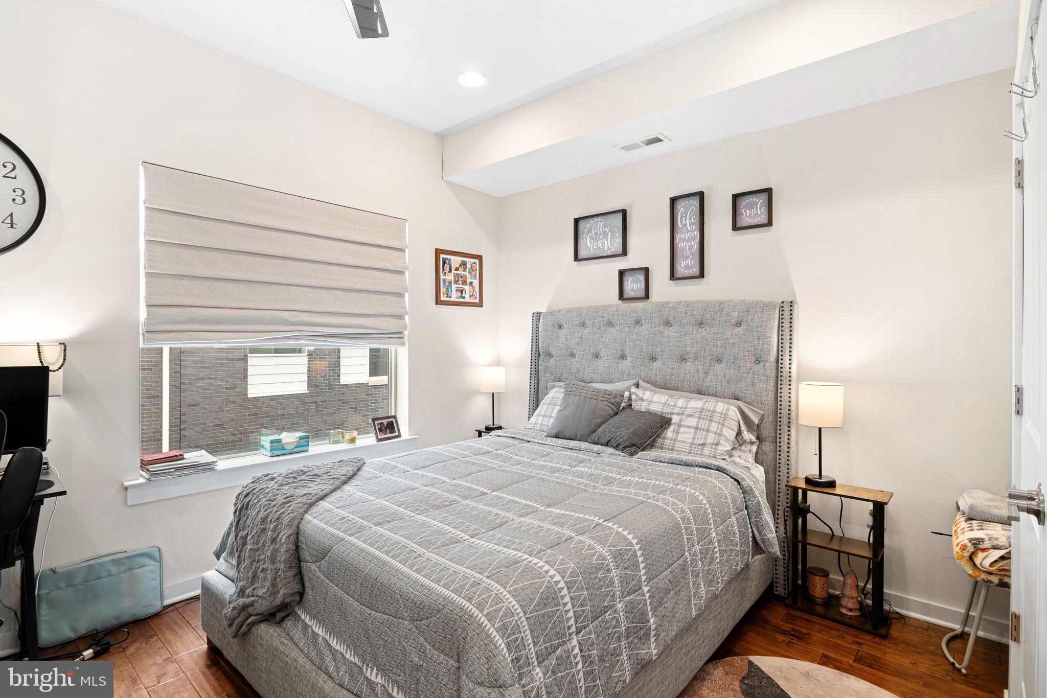 SOUTH KENSINGTON - Residential