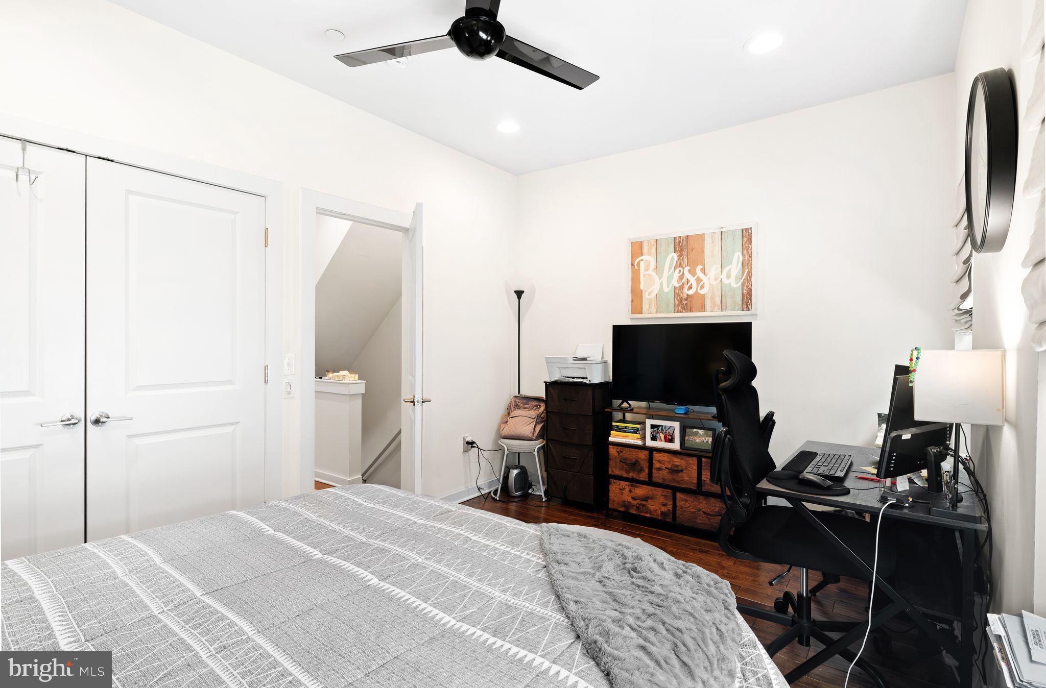 SOUTH KENSINGTON - Residential