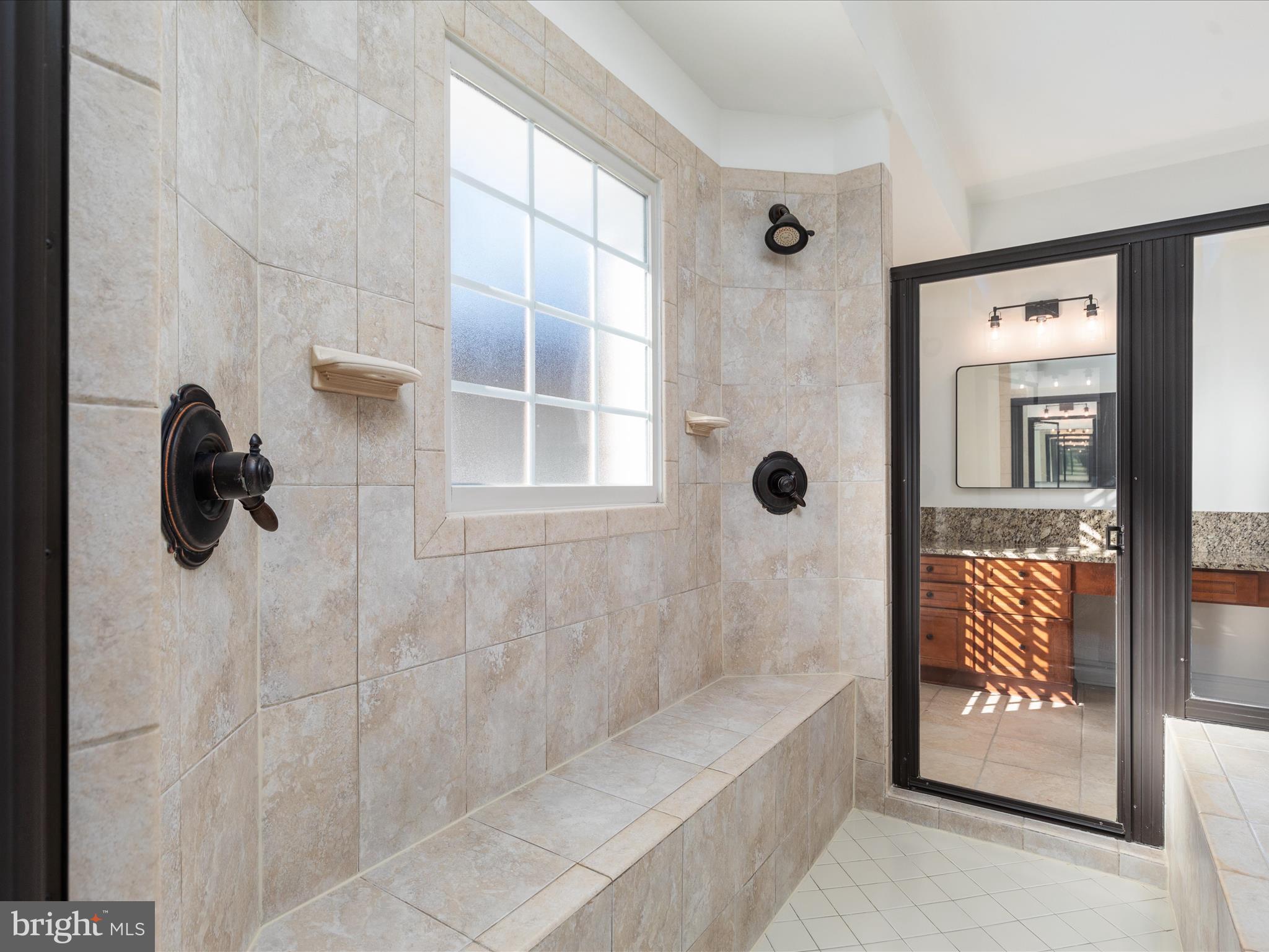 LANSDOWNE ON THE POTOMAC - Residential