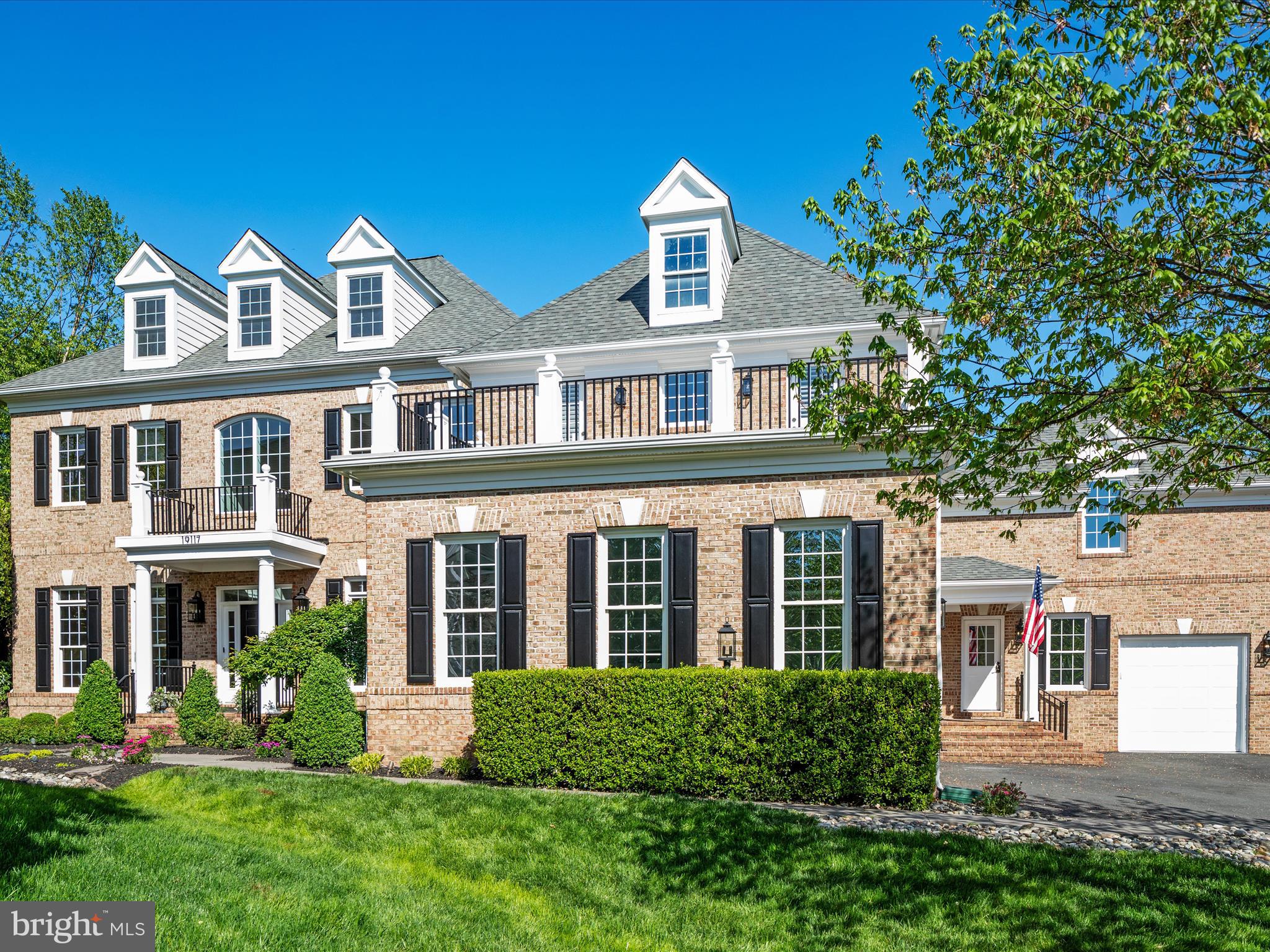 LANSDOWNE ON THE POTOMAC - Residential