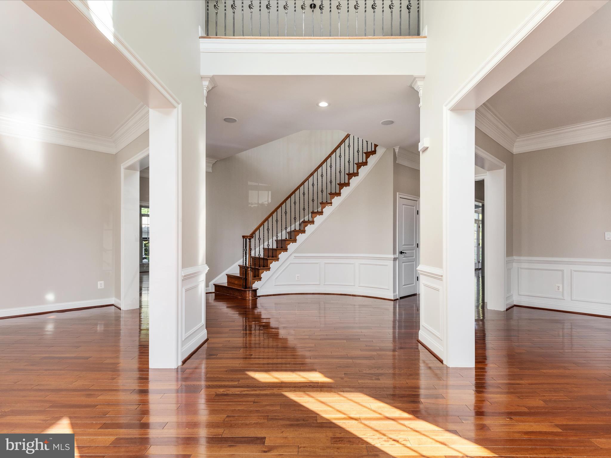 LANSDOWNE ON THE POTOMAC - Residential