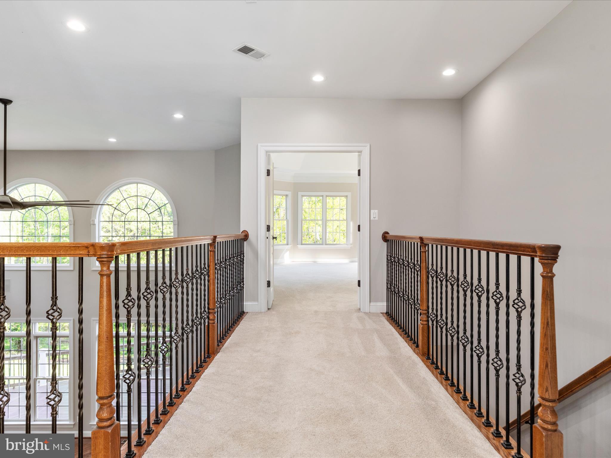 LANSDOWNE ON THE POTOMAC - Residential