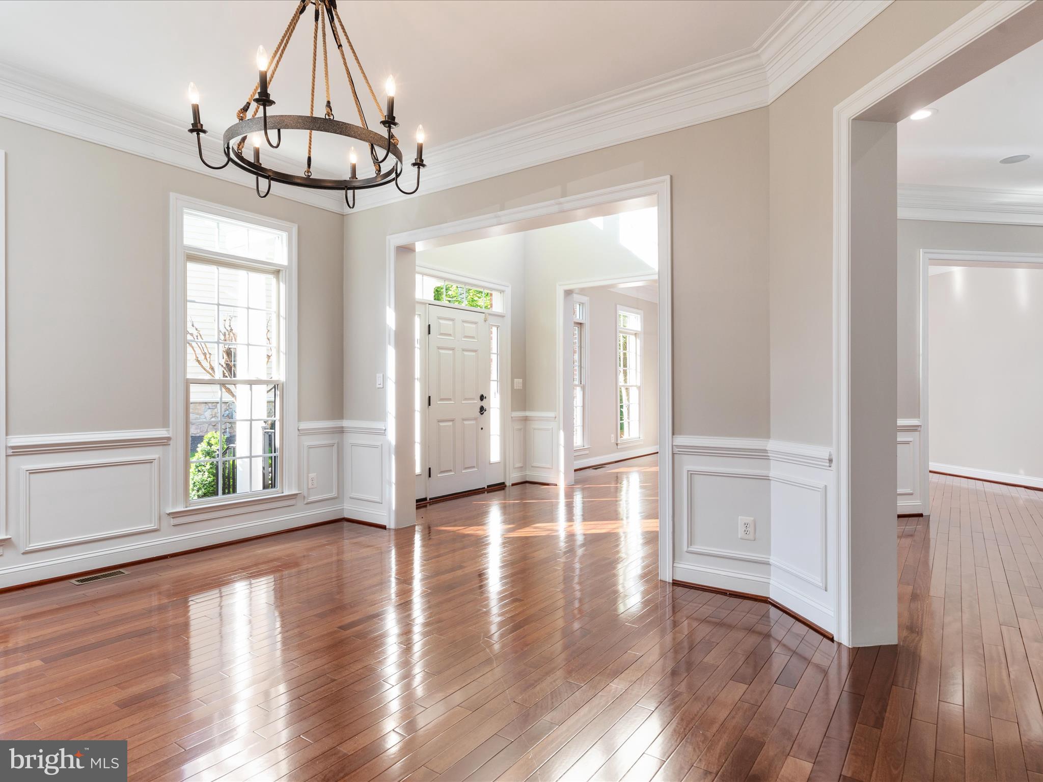 LANSDOWNE ON THE POTOMAC - Residential