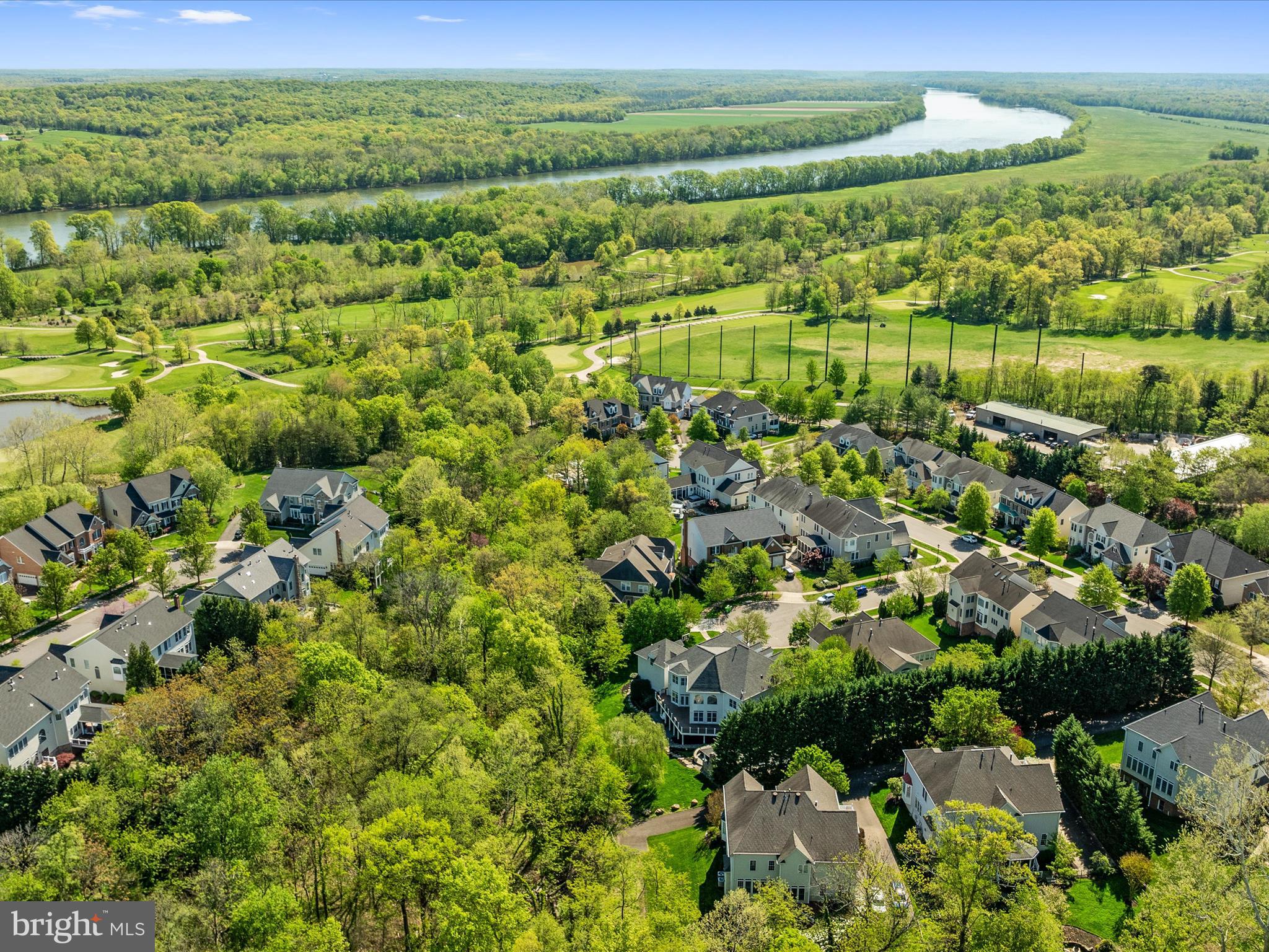 LANSDOWNE ON THE POTOMAC - Residential