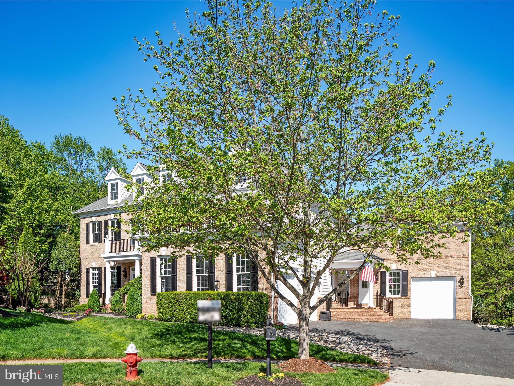 LANSDOWNE ON THE POTOMAC - Residential