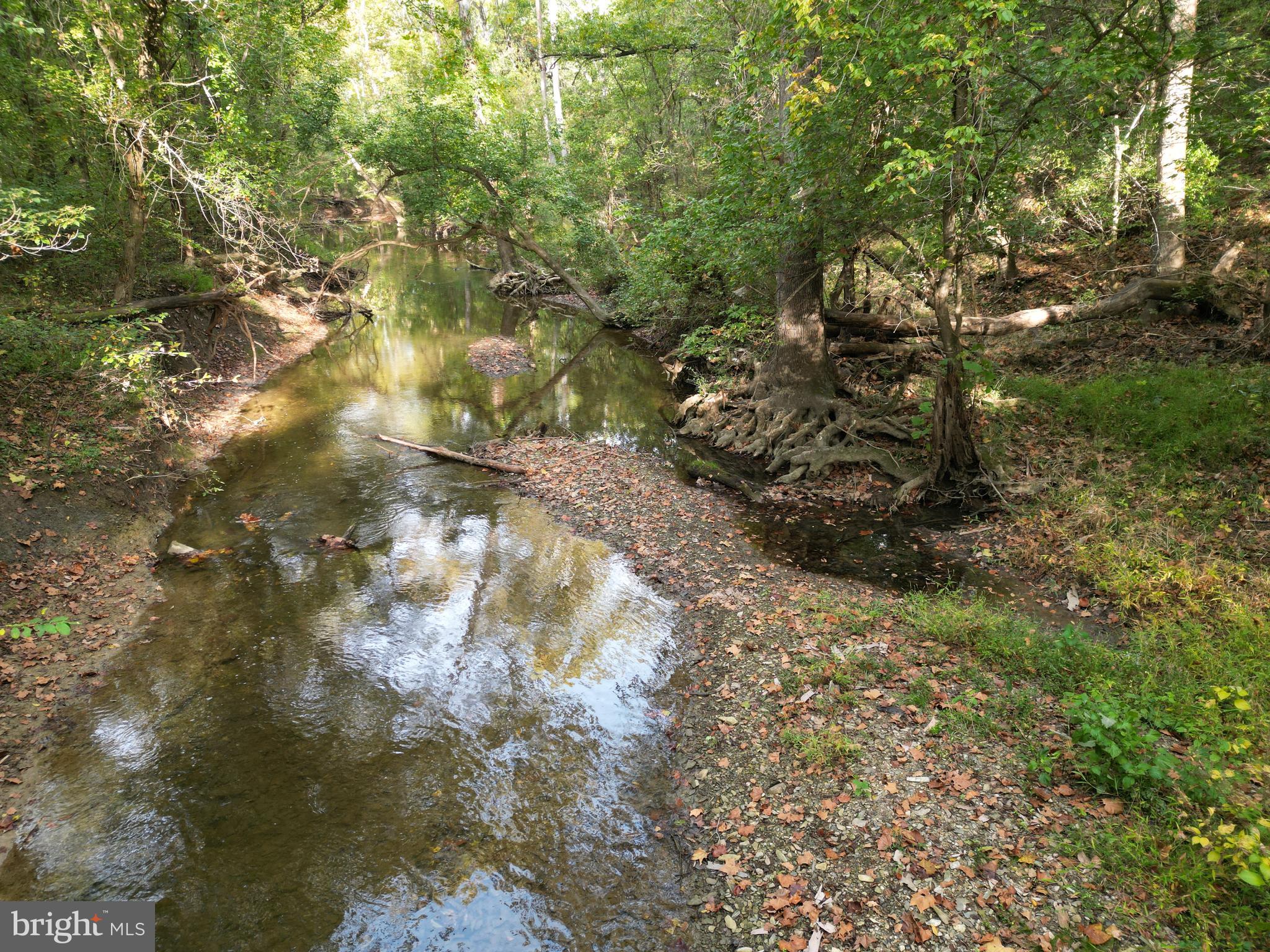 RUSSELL - Residential