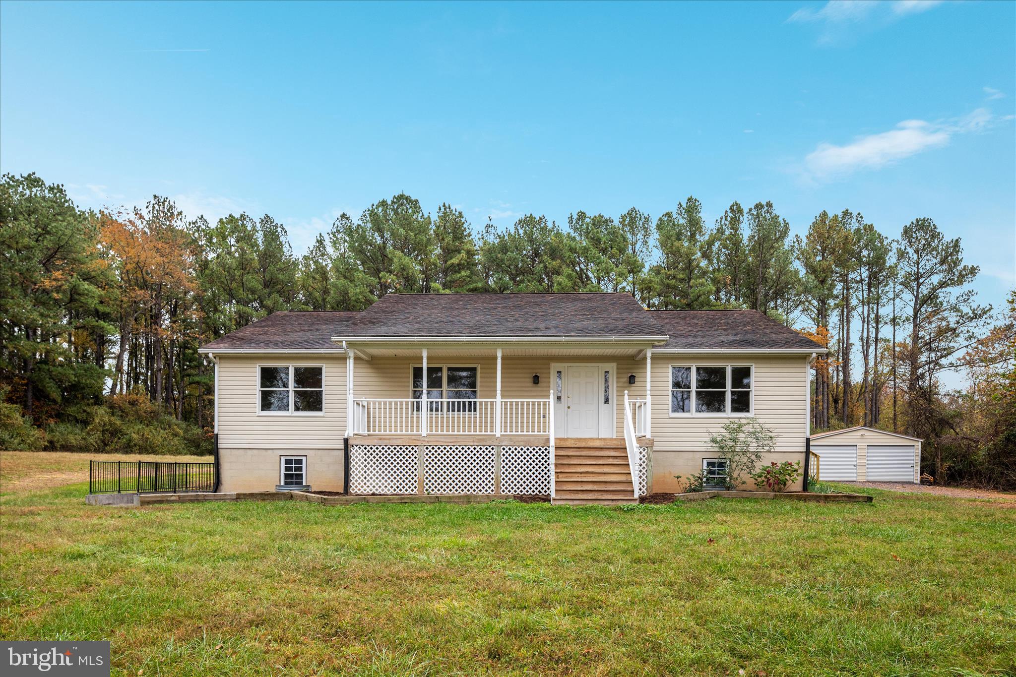 RUSSELL - Residential