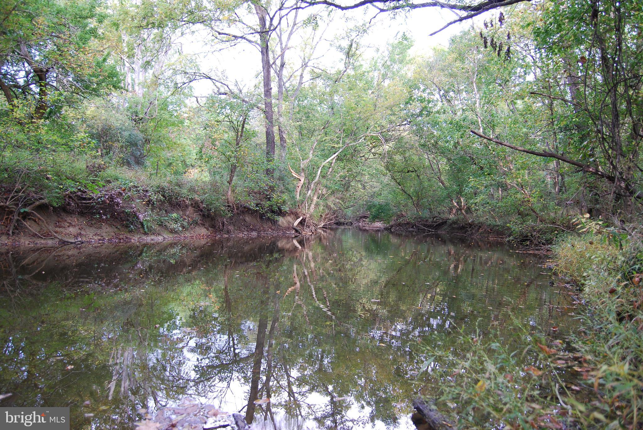 RUSSELL - Residential