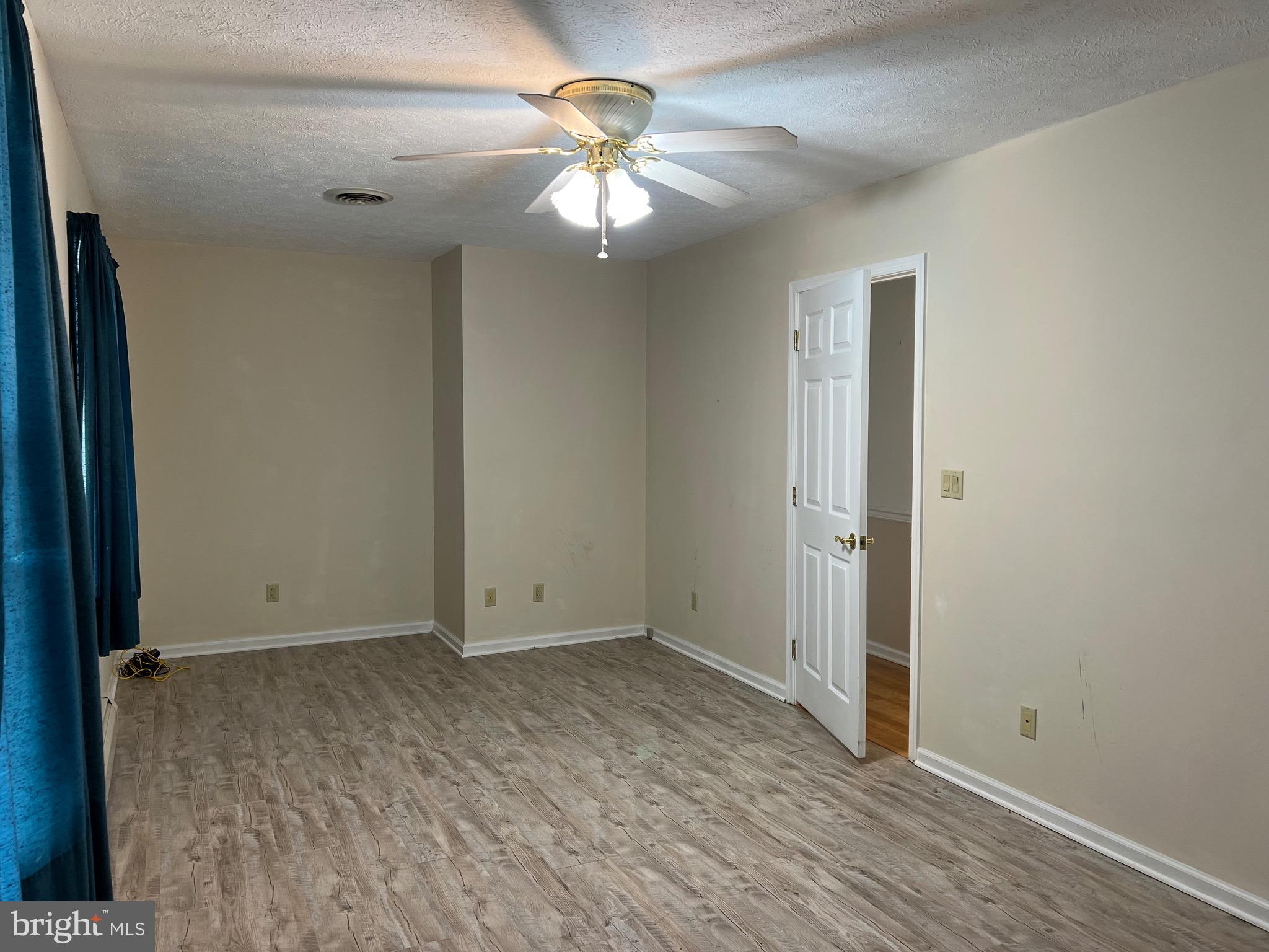 POTOMAC VALLEY VIEW - Residential