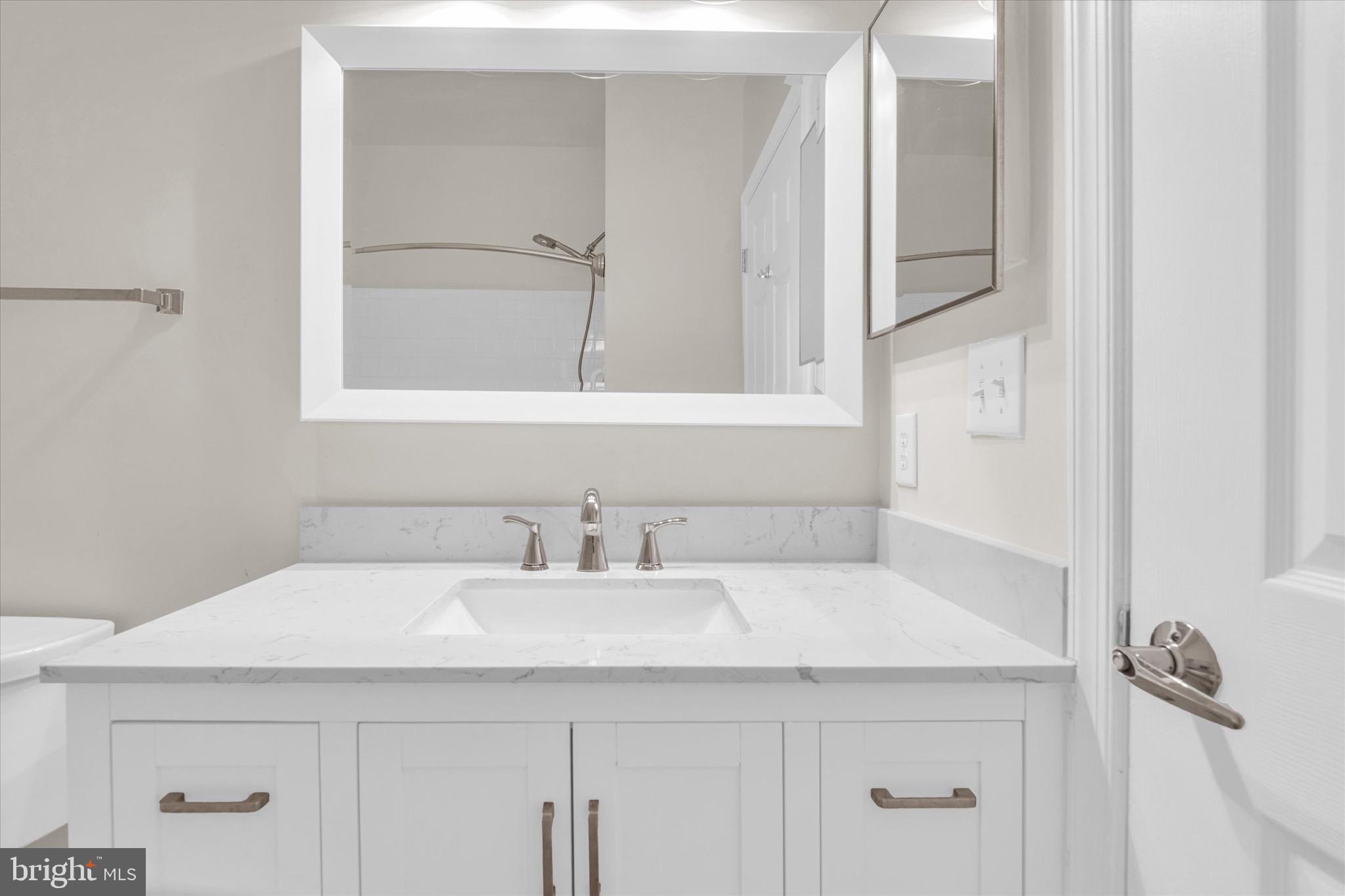 KINGS OVERLOOK - Residential