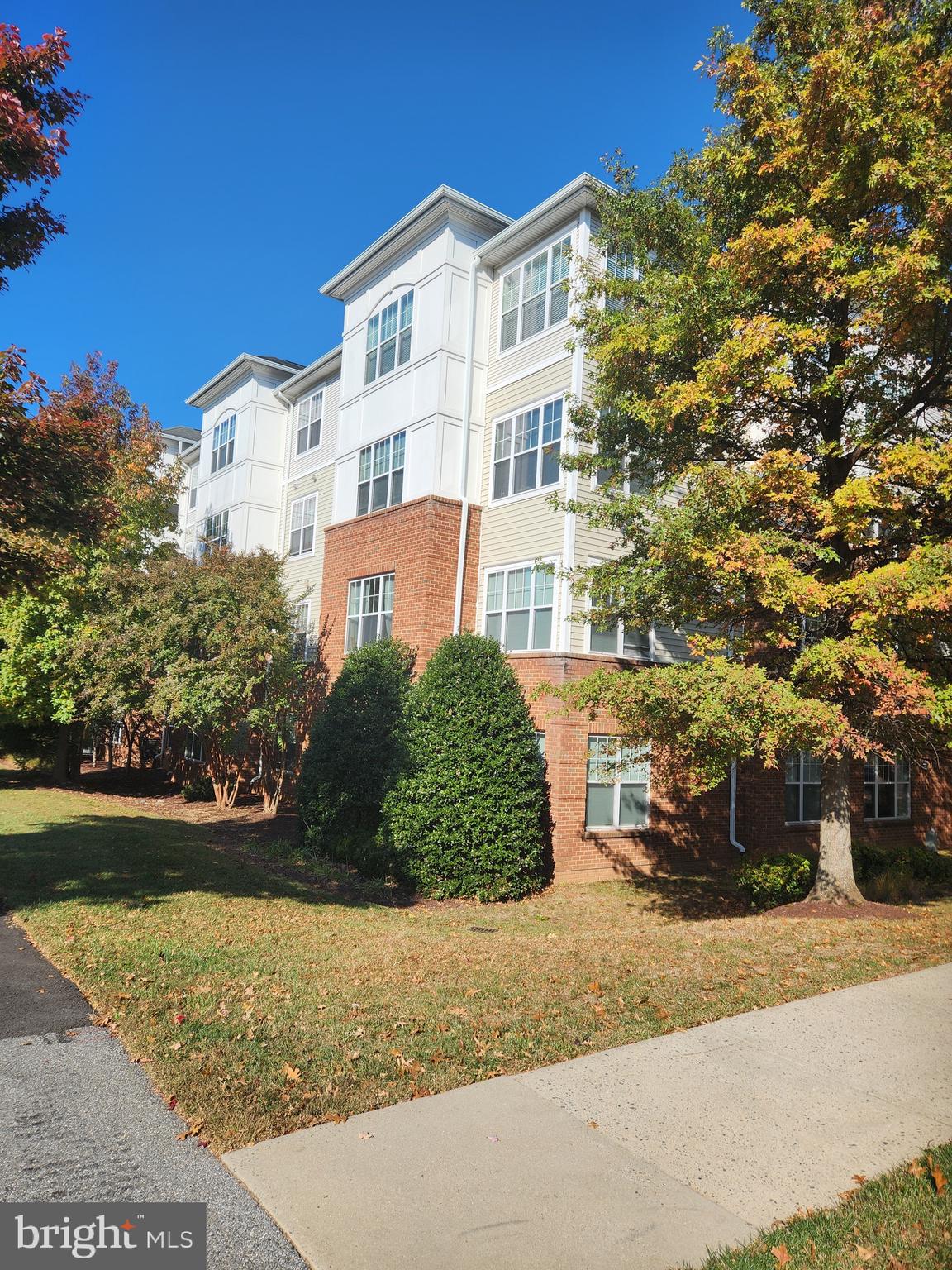 KINGS OVERLOOK - Residential