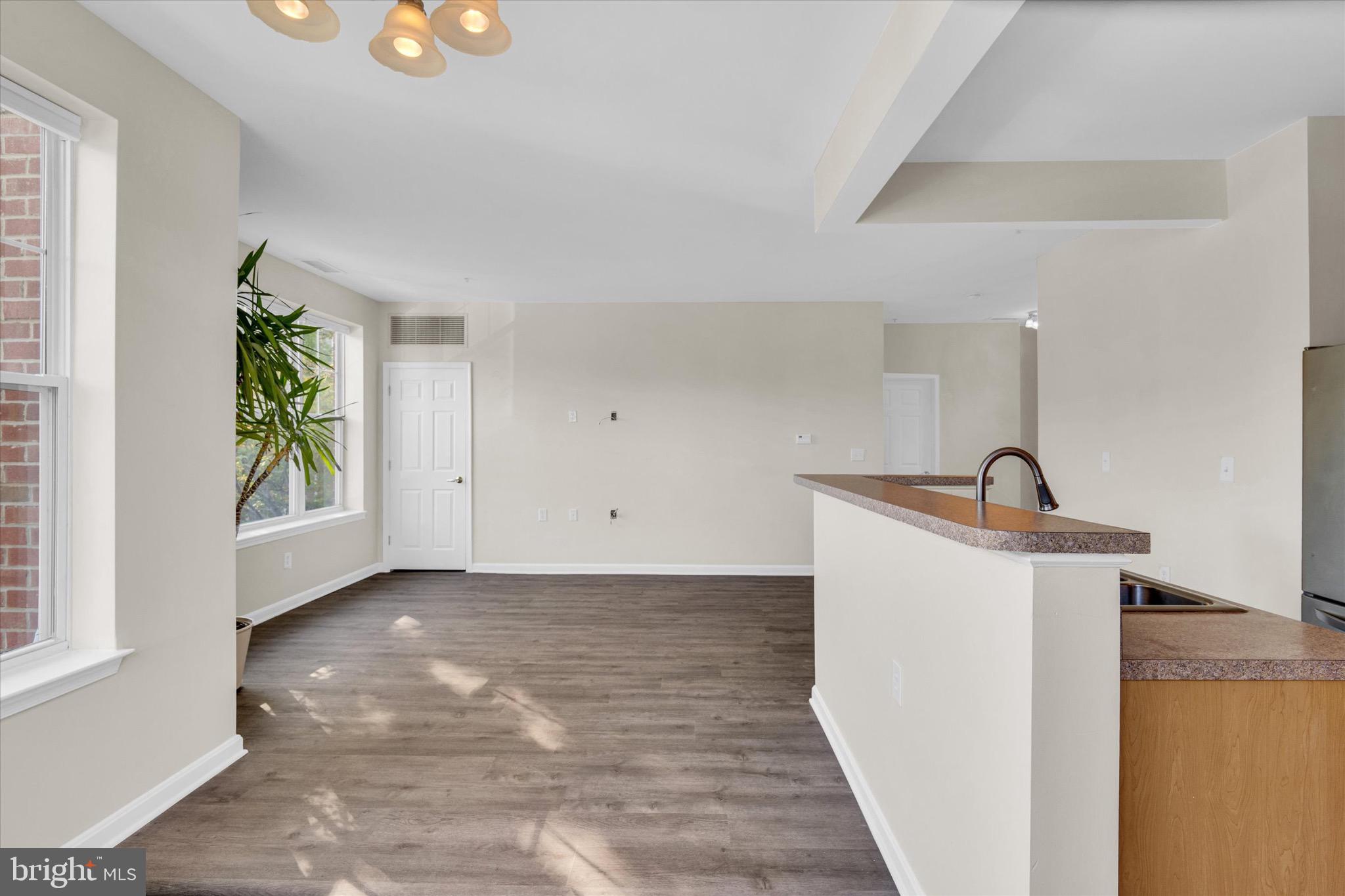 KINGS OVERLOOK - Residential