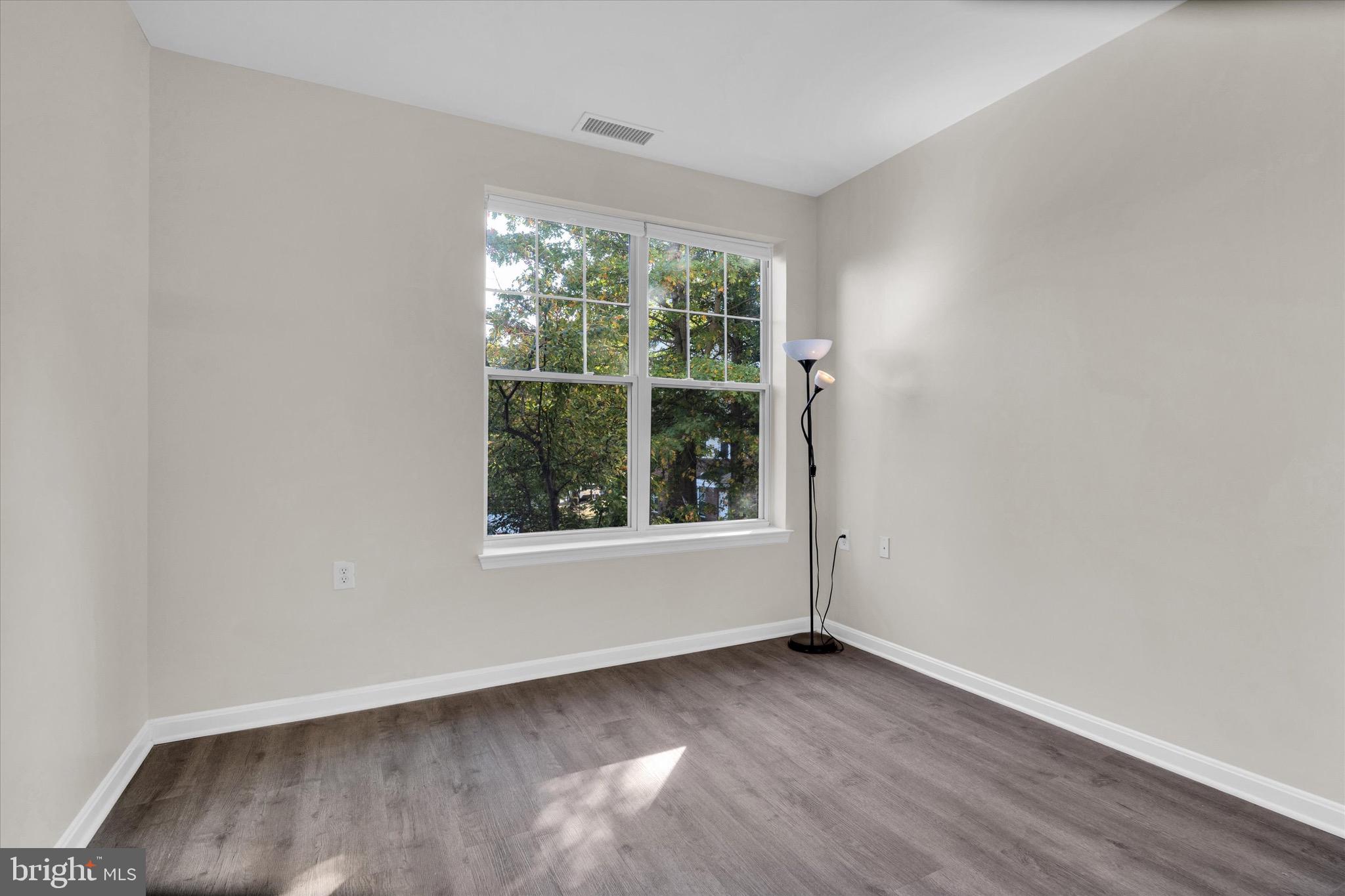 KINGS OVERLOOK - Residential