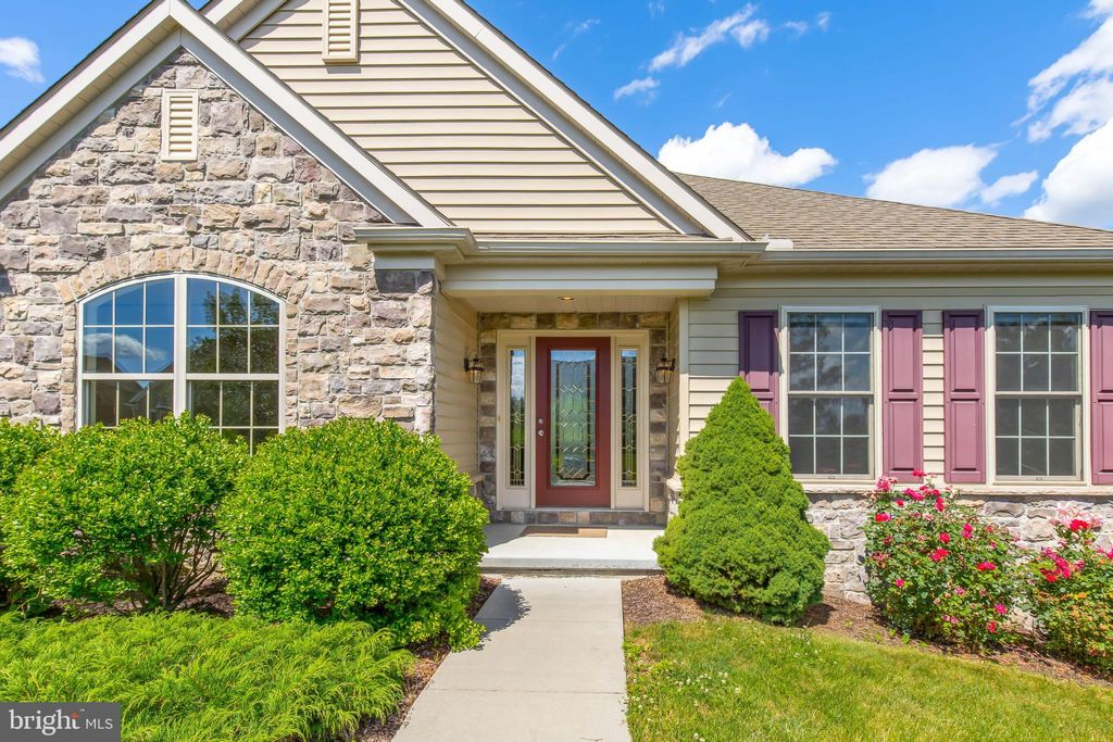 Photo of 173 Amsterdam Road, Lancaster, PA 17603 (MLS # PALA2052872)