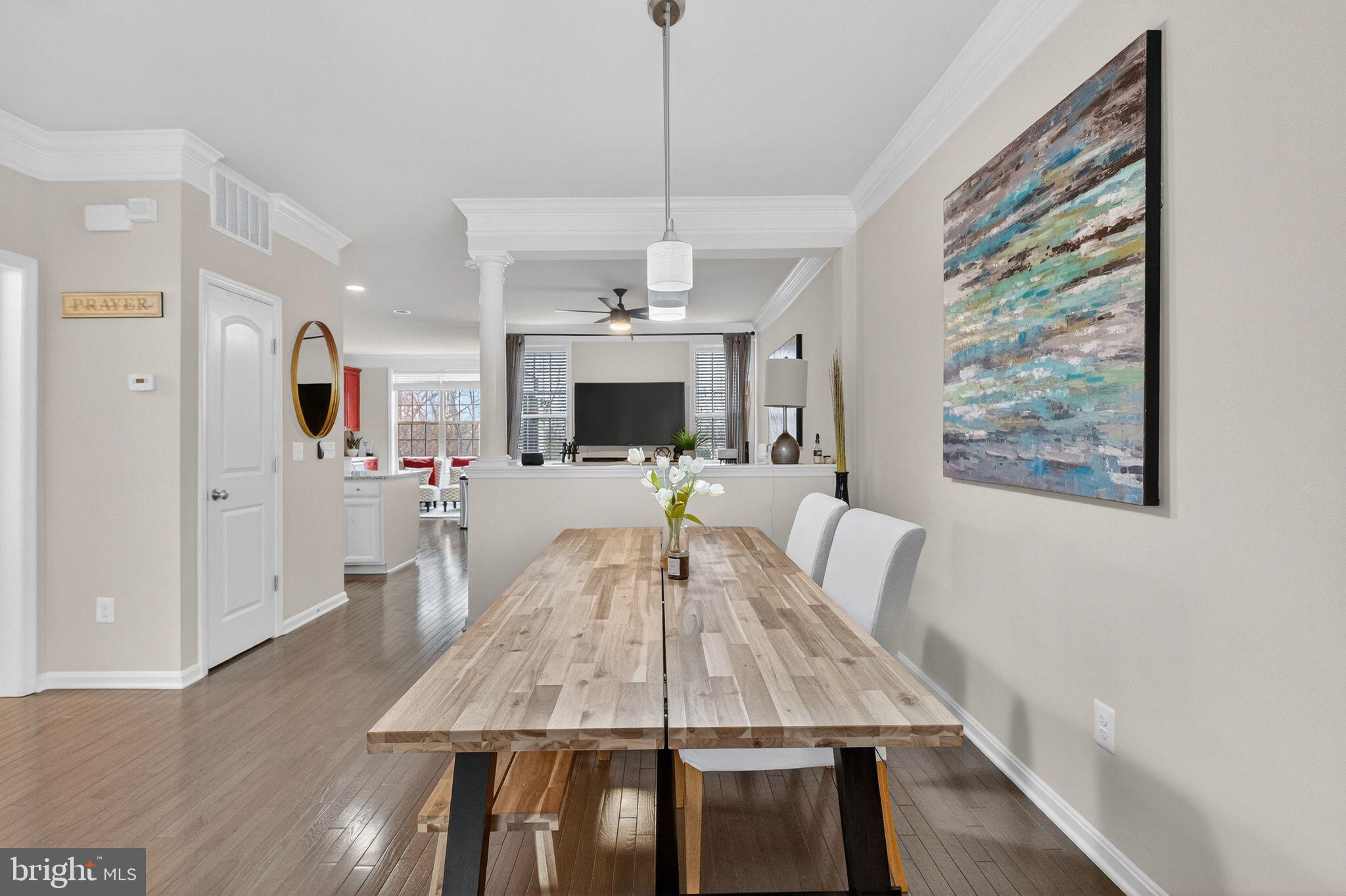 LYNDAM HILL - Residential