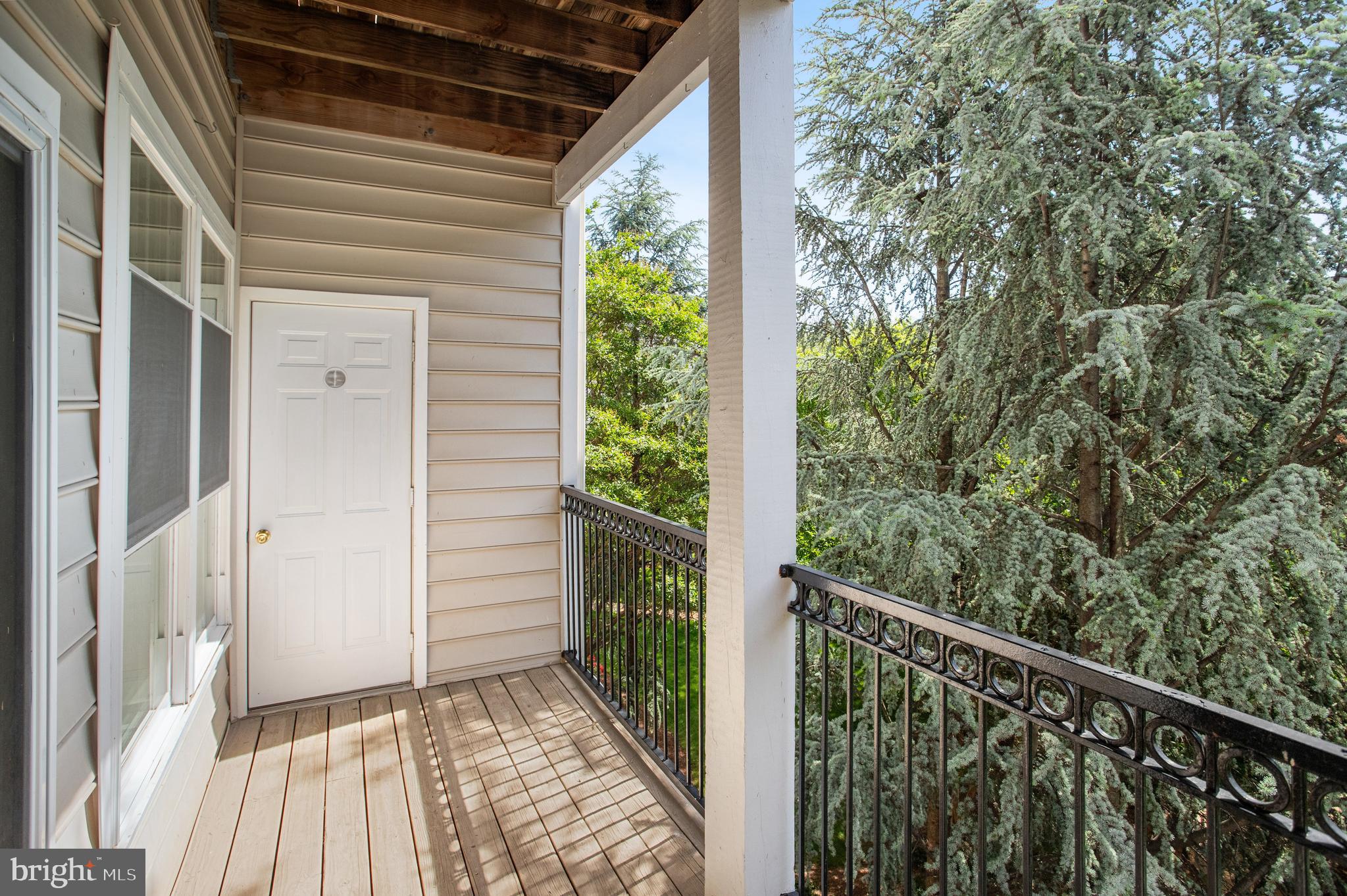 GATES OF MCLEAN - Residential