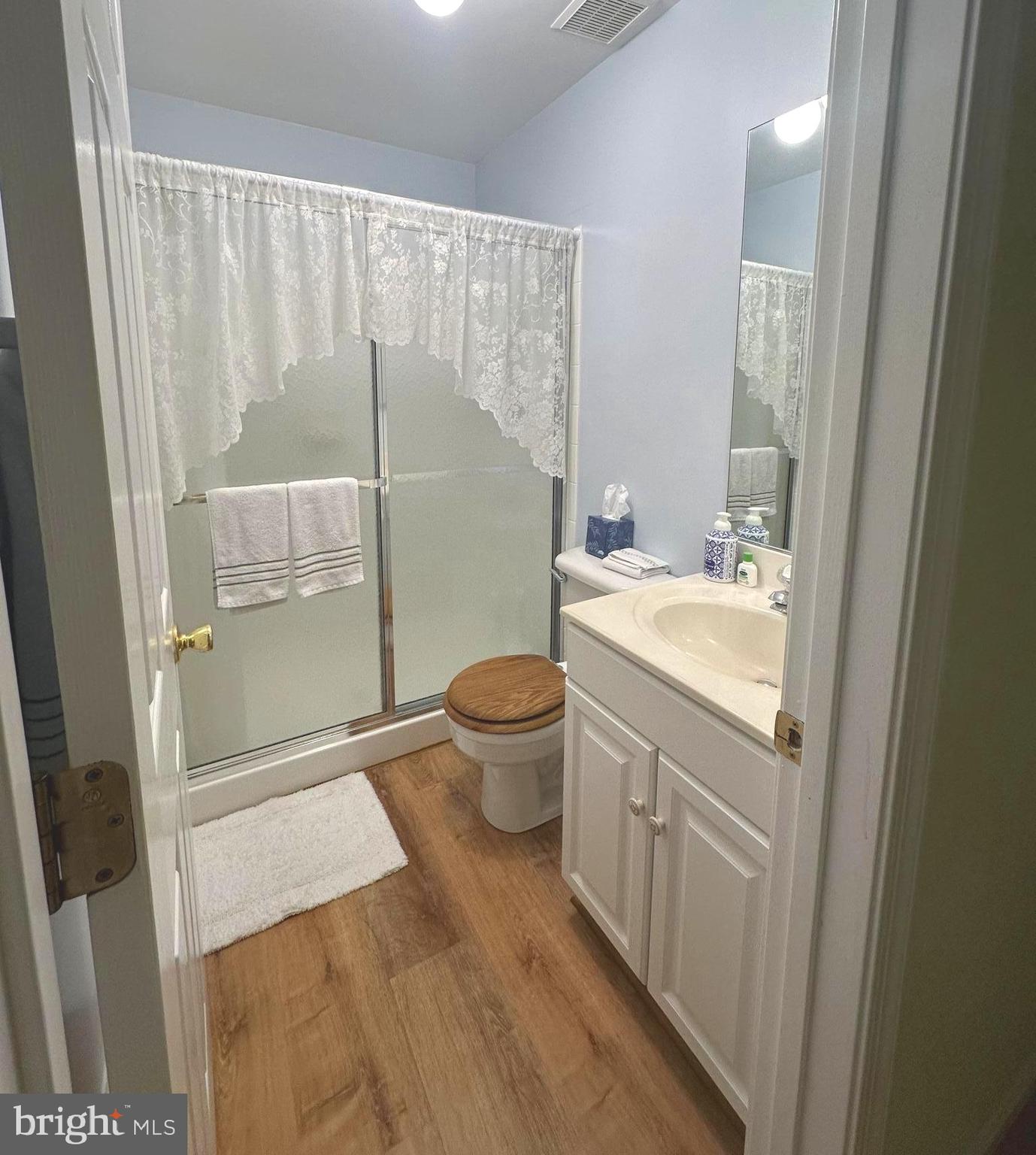 WINIFRED MANOR - Residential