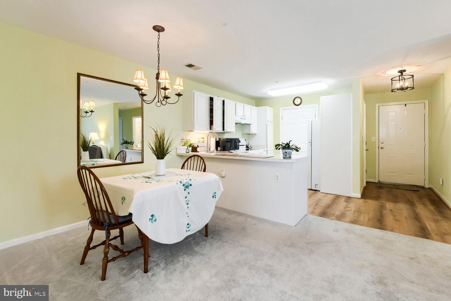 WINIFRED MANOR - Residential