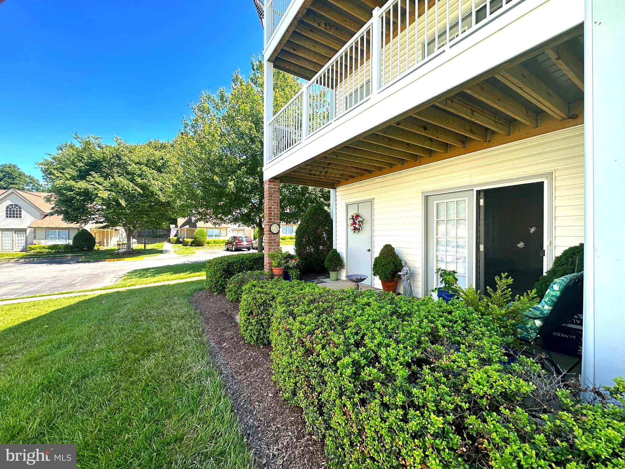 WINIFRED MANOR - Residential
