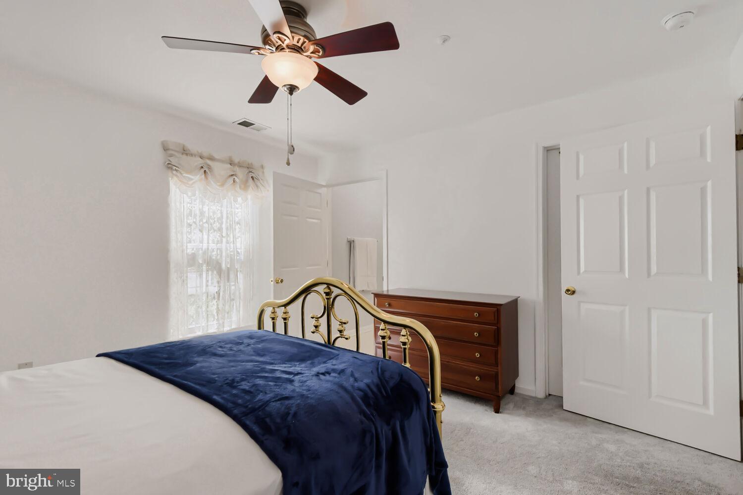 WINIFRED MANOR - Residential