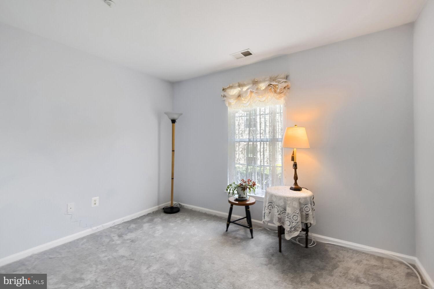 WINIFRED MANOR - Residential