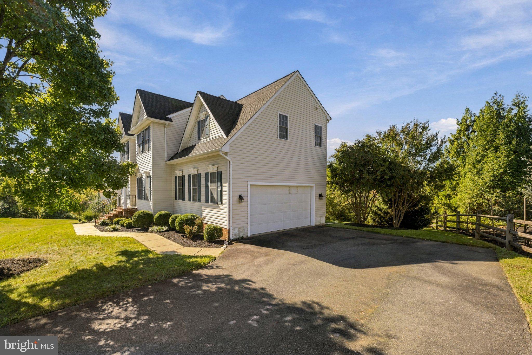 32 HAVENWOODS WAY