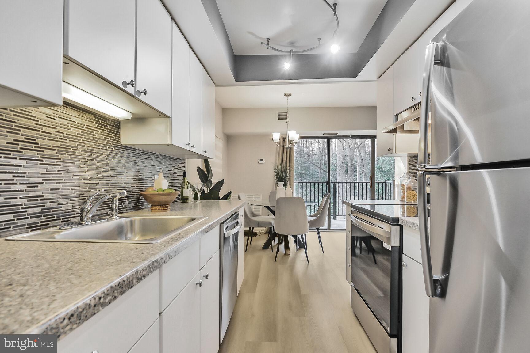 SHADOWOOD - Residential