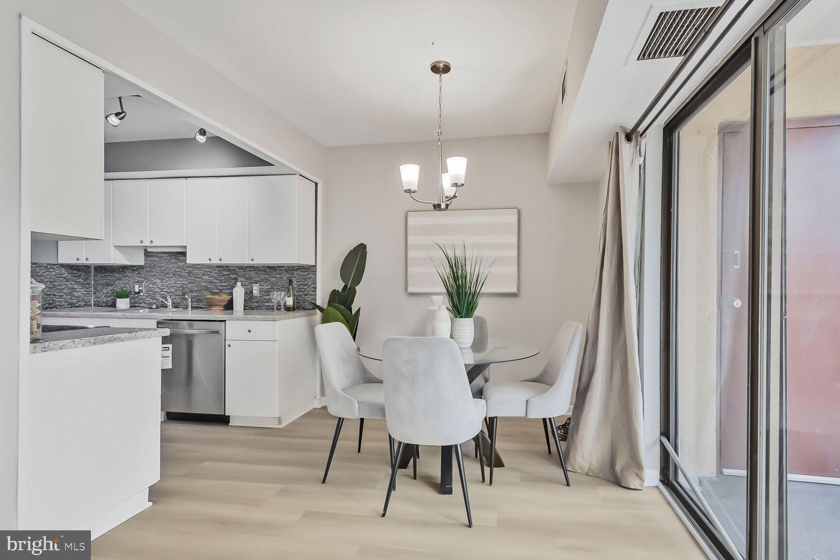 SHADOWOOD - Residential