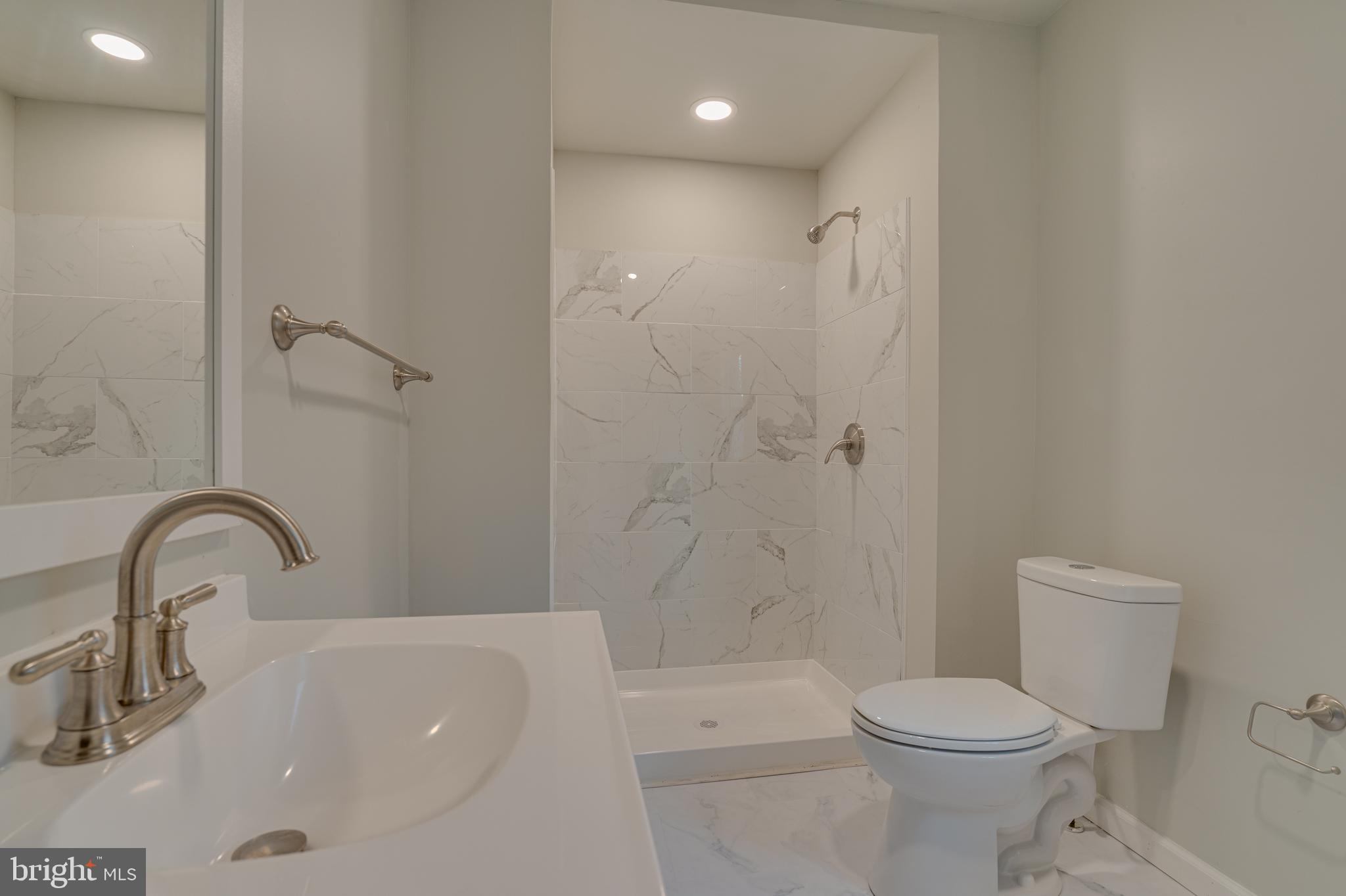 SHANNONDALE - Residential