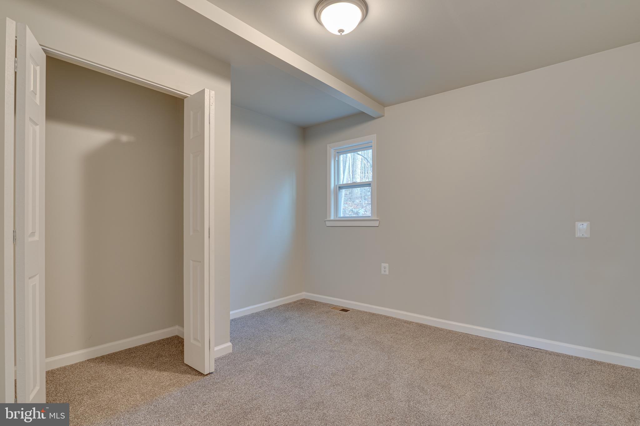 SHANNONDALE - Residential