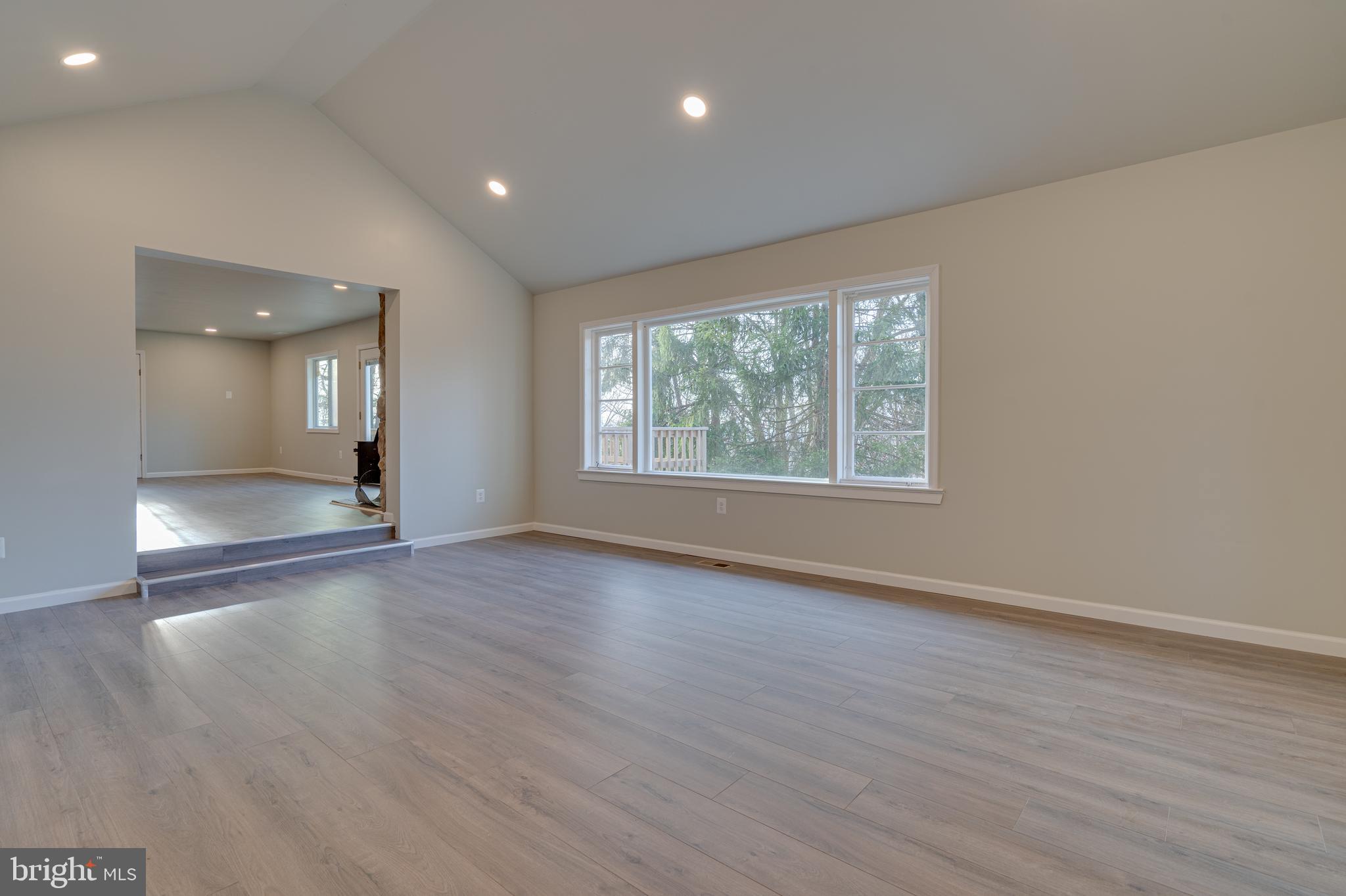 SHANNONDALE - Residential