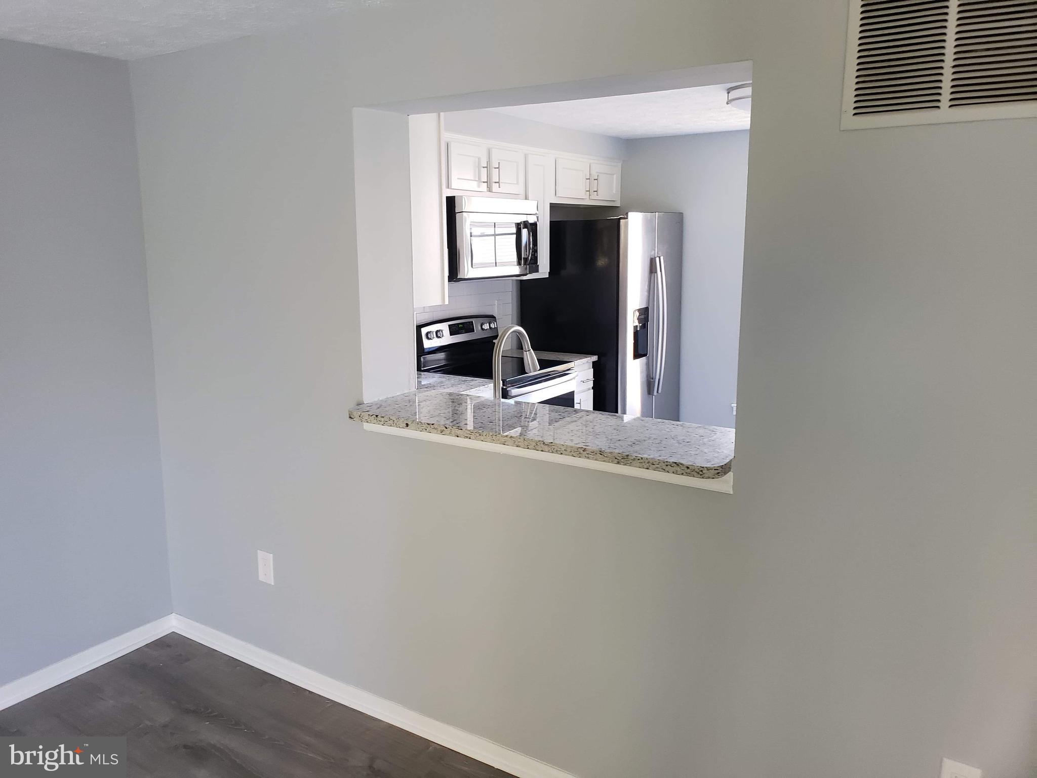 WOODBRIDGE CENTER - Residential