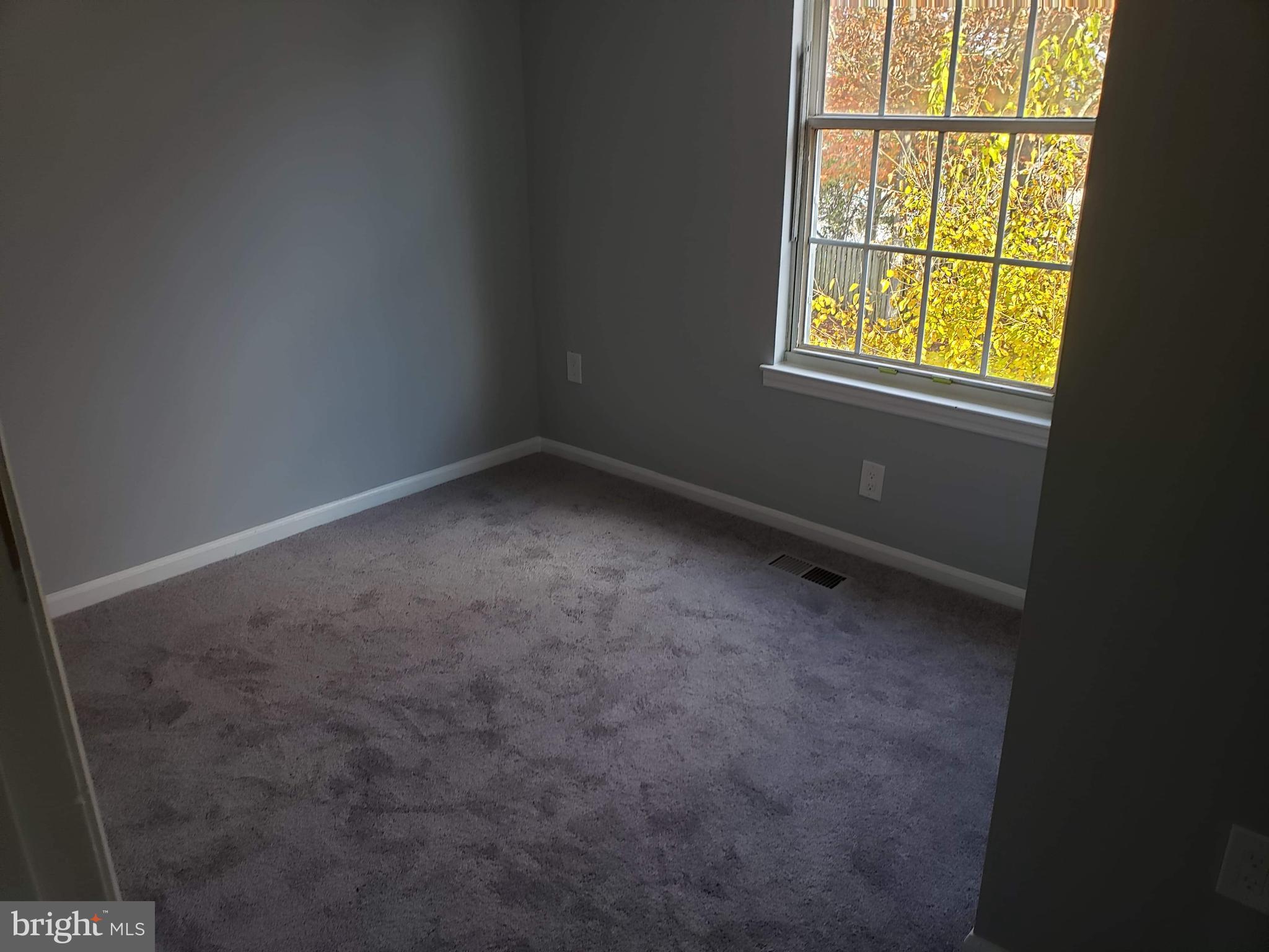 WOODBRIDGE CENTER - Residential