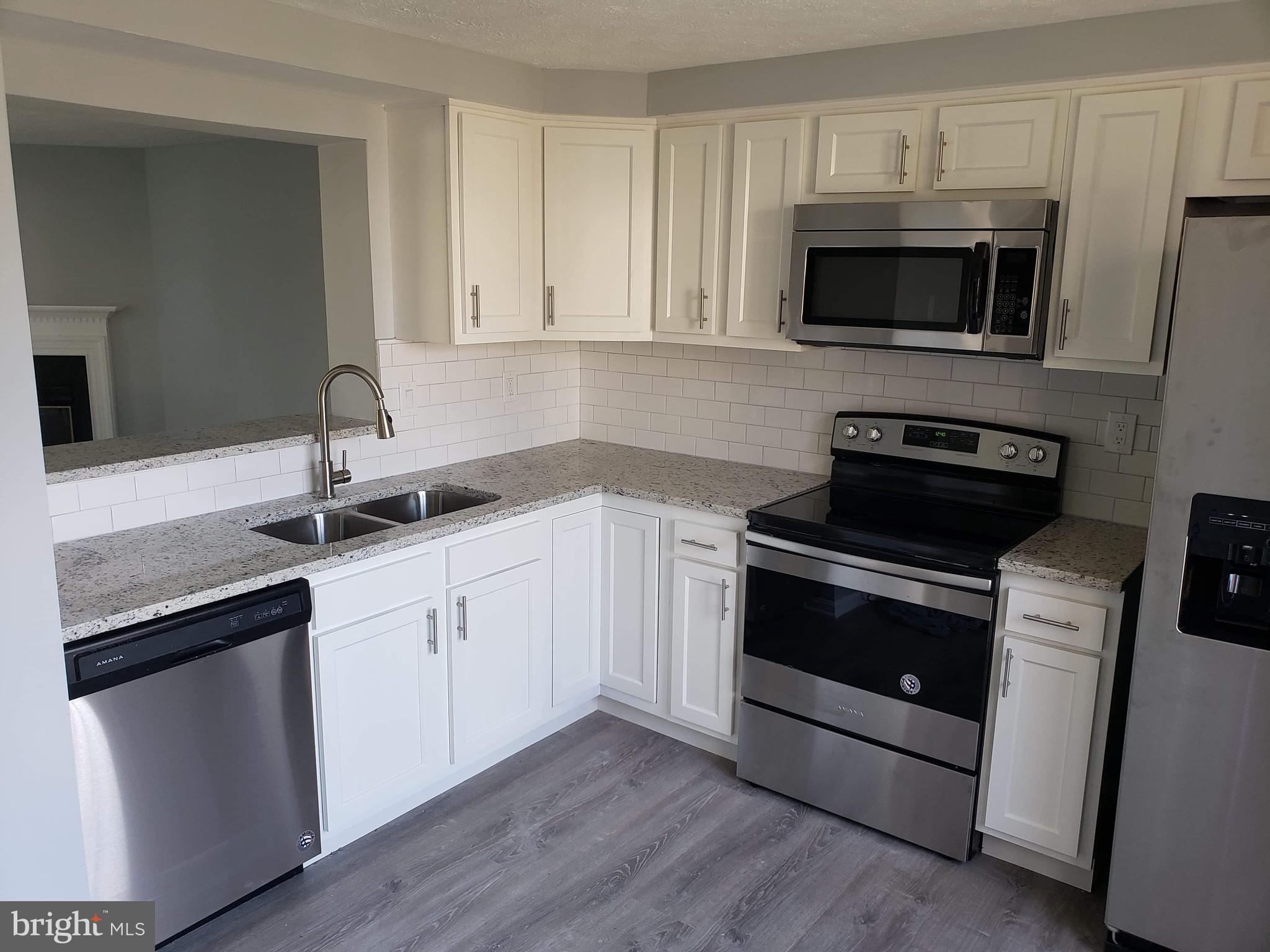 WOODBRIDGE CENTER - Residential