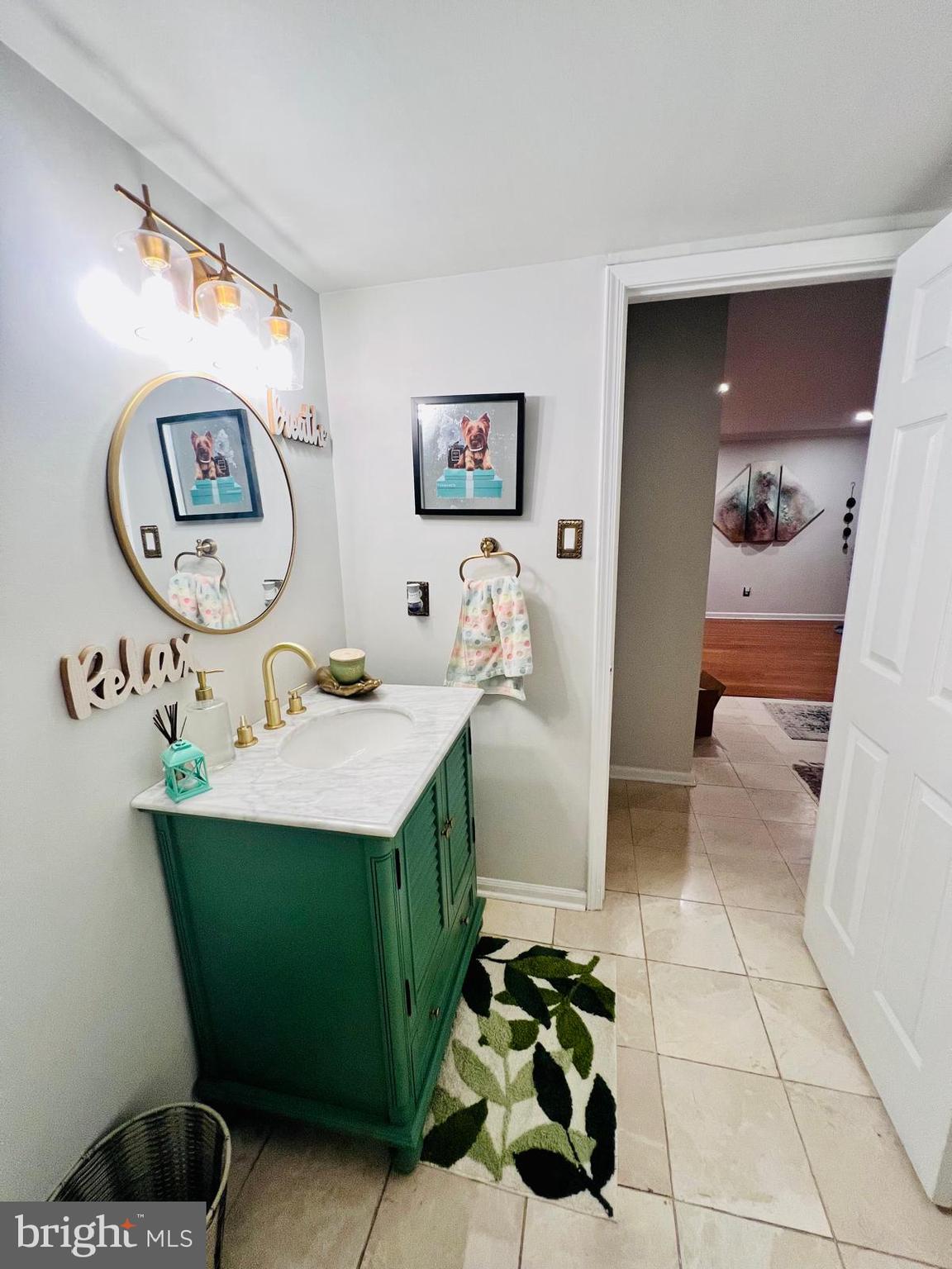 NEWTOWN GATE - Residential Lease