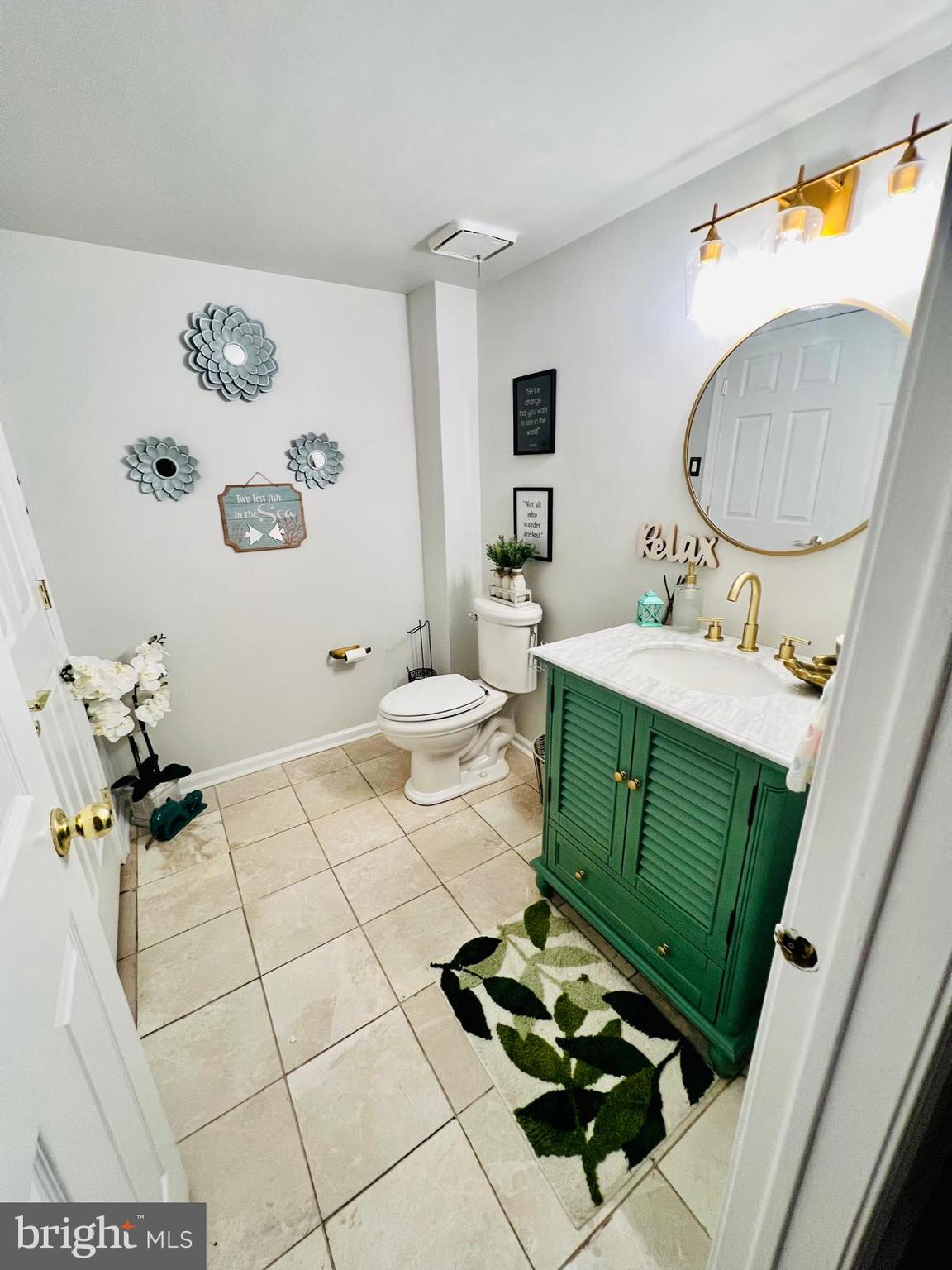 NEWTOWN GATE - Residential Lease