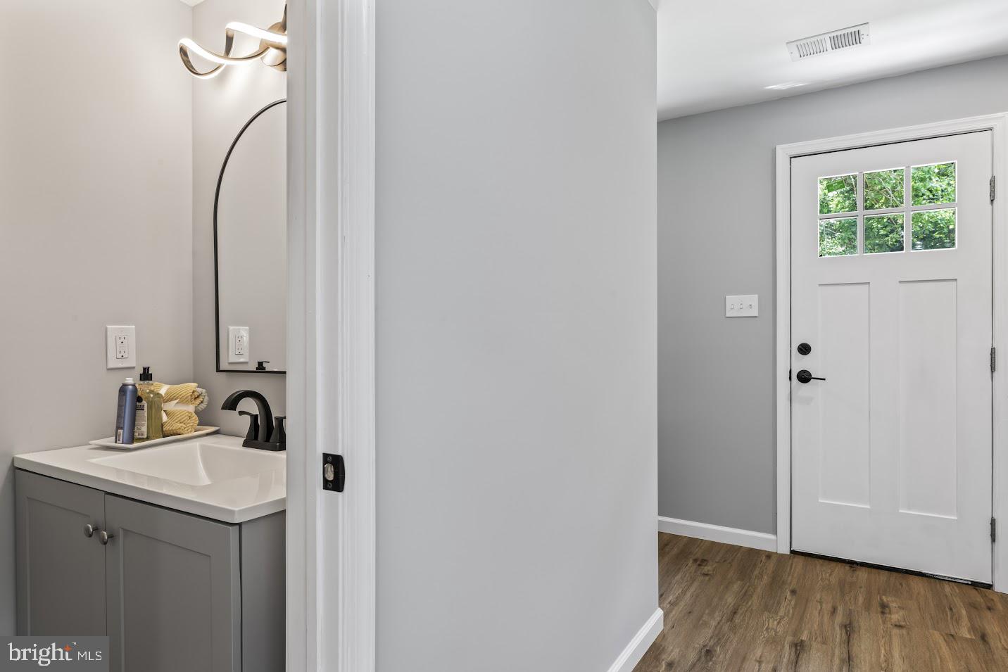 HYNESBORO PARK - Residential