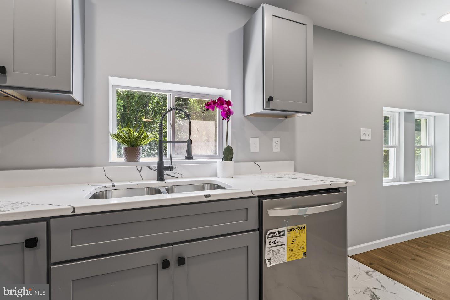 HYNESBORO PARK - Residential