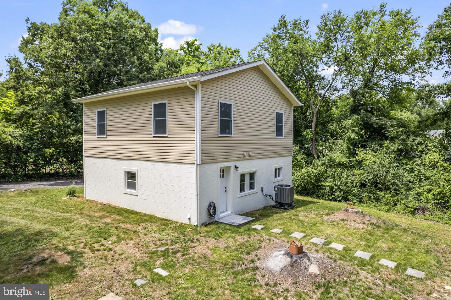 HYNESBORO PARK - Residential