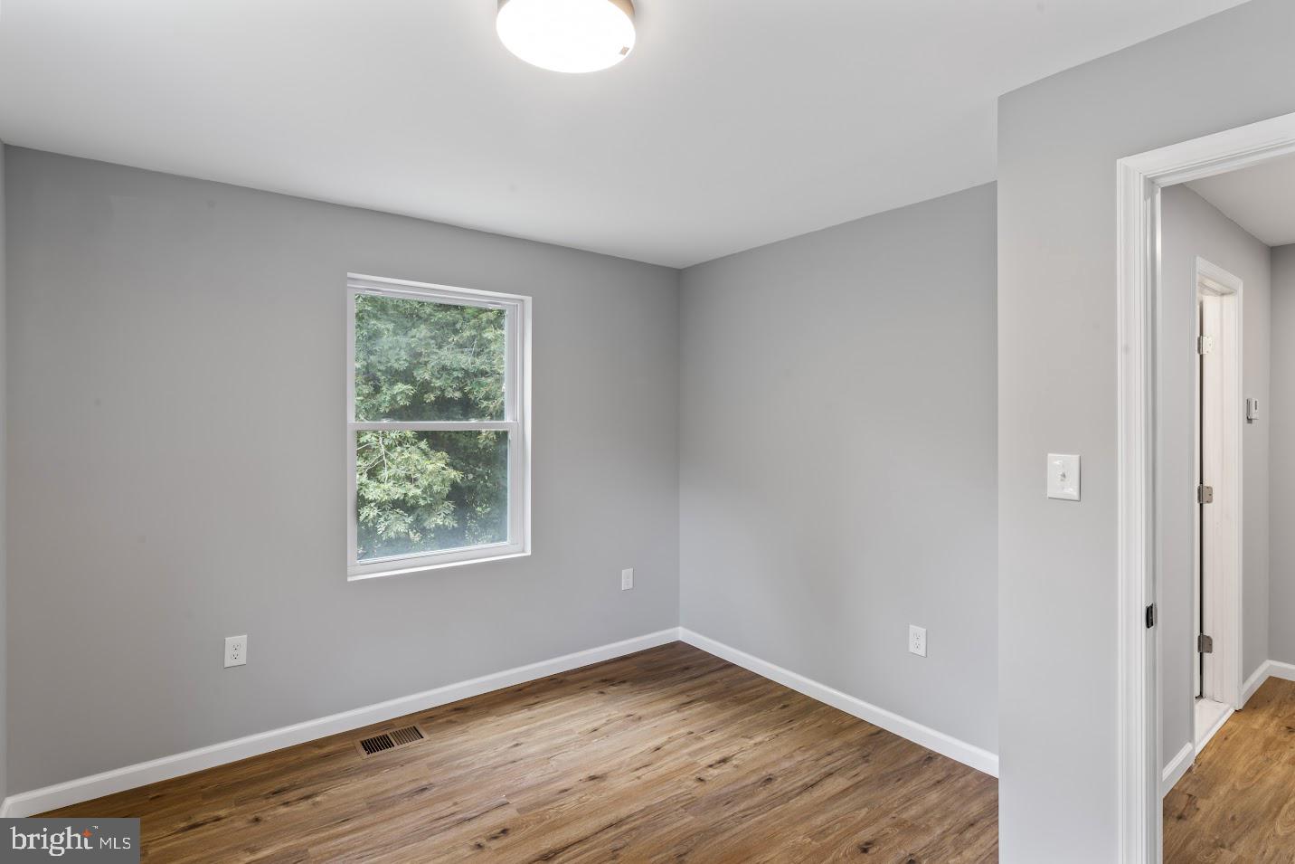 HYNESBORO PARK - Residential