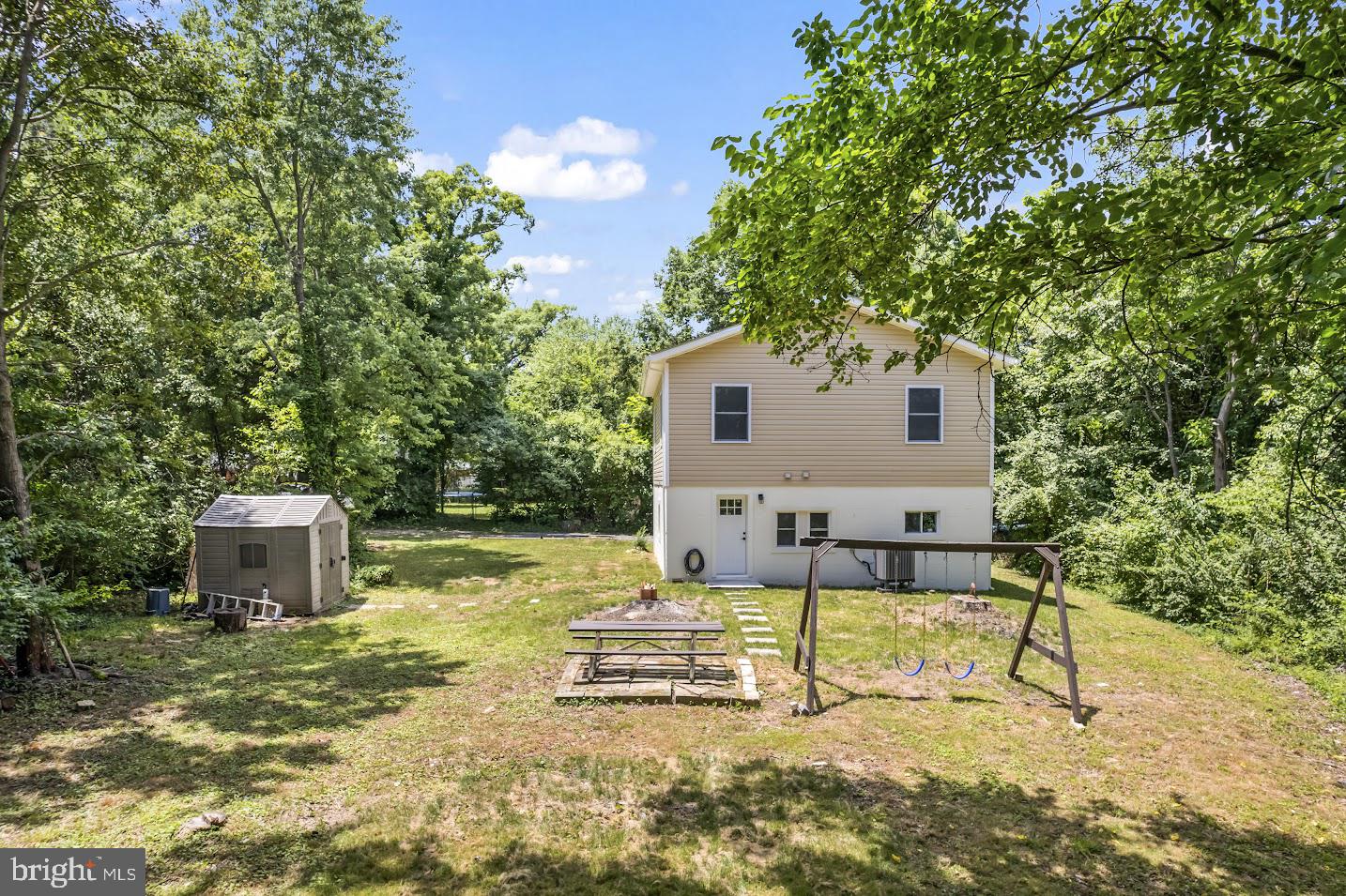 HYNESBORO PARK - Residential