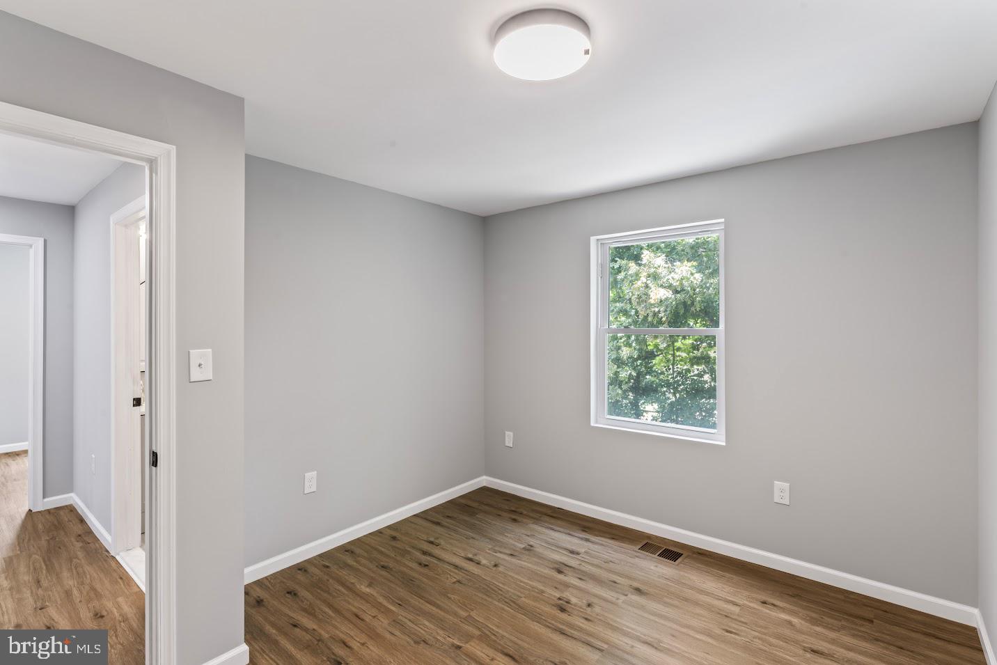 HYNESBORO PARK - Residential