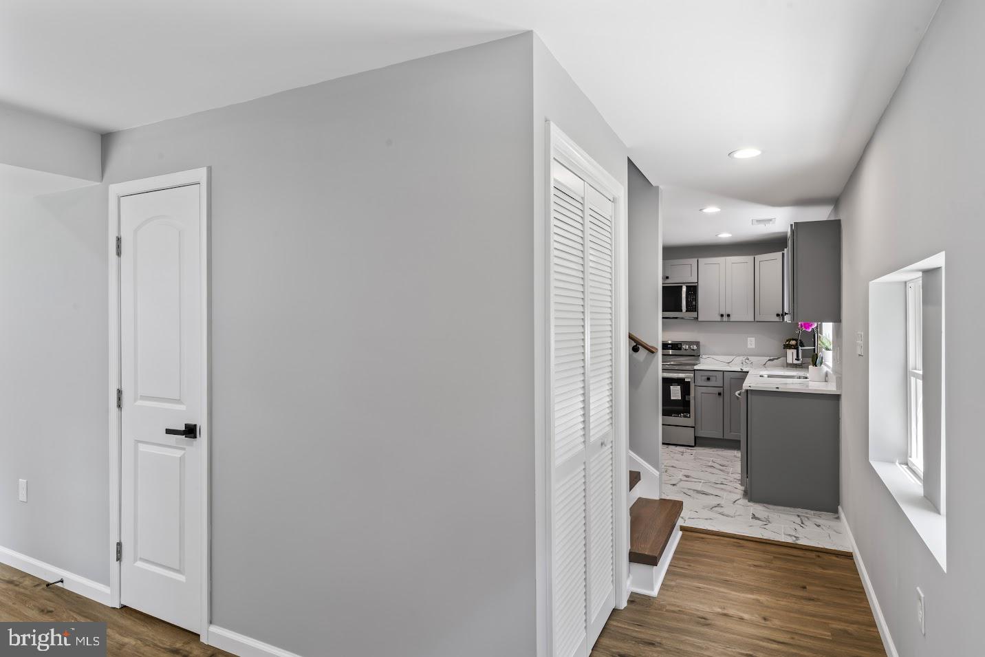 HYNESBORO PARK - Residential